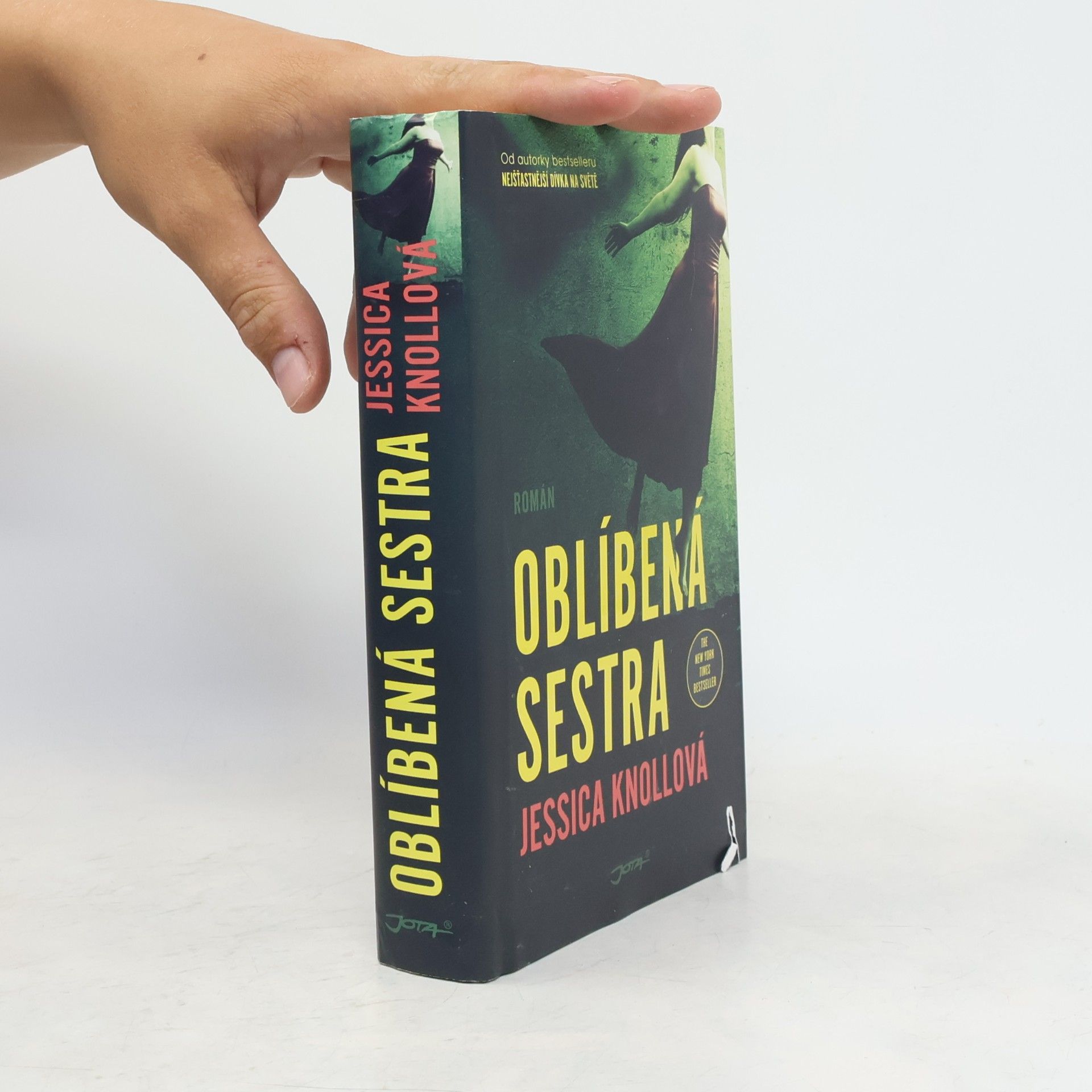 Jessica Knoll Oblíbená sestra