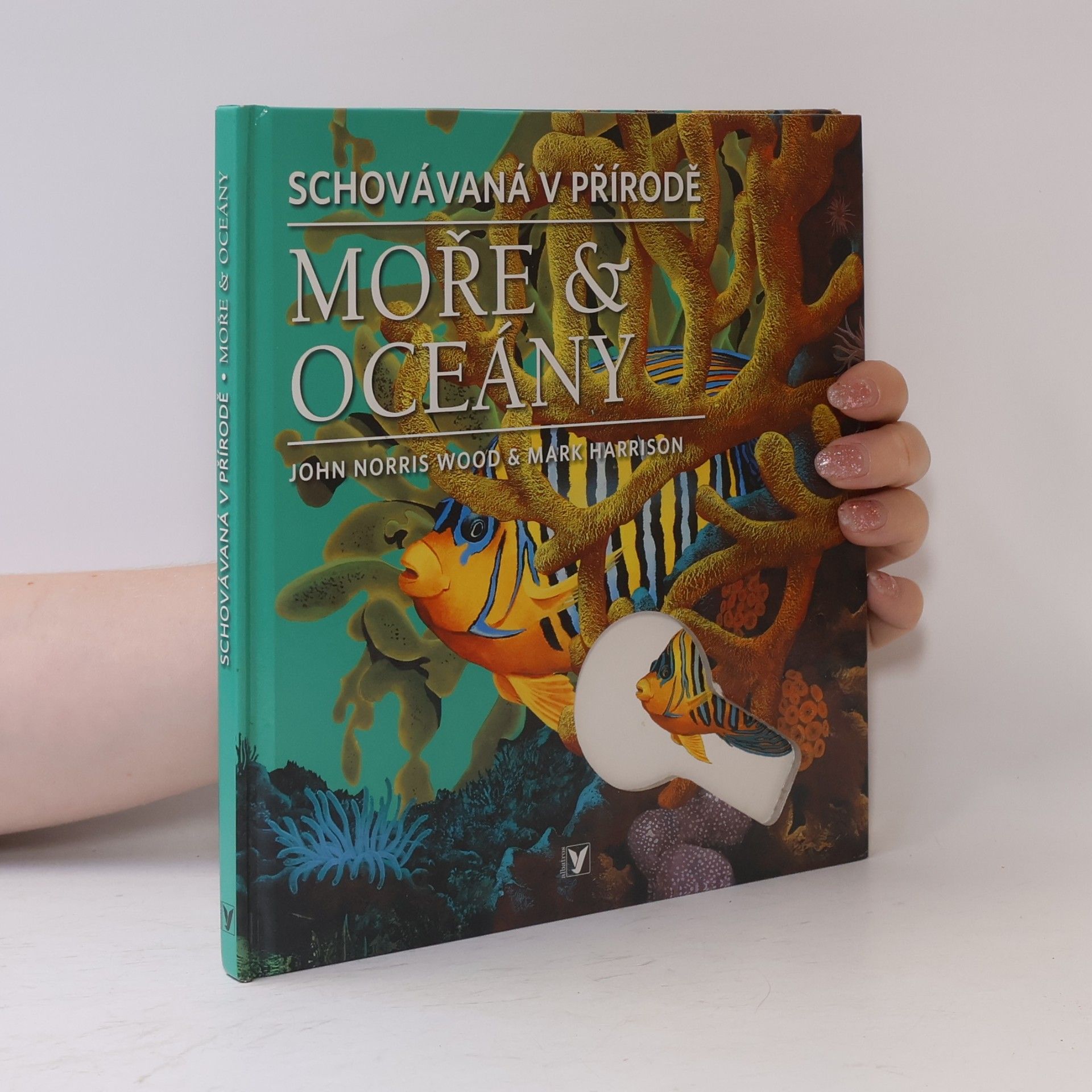 Mark Harrison Moře & oceány