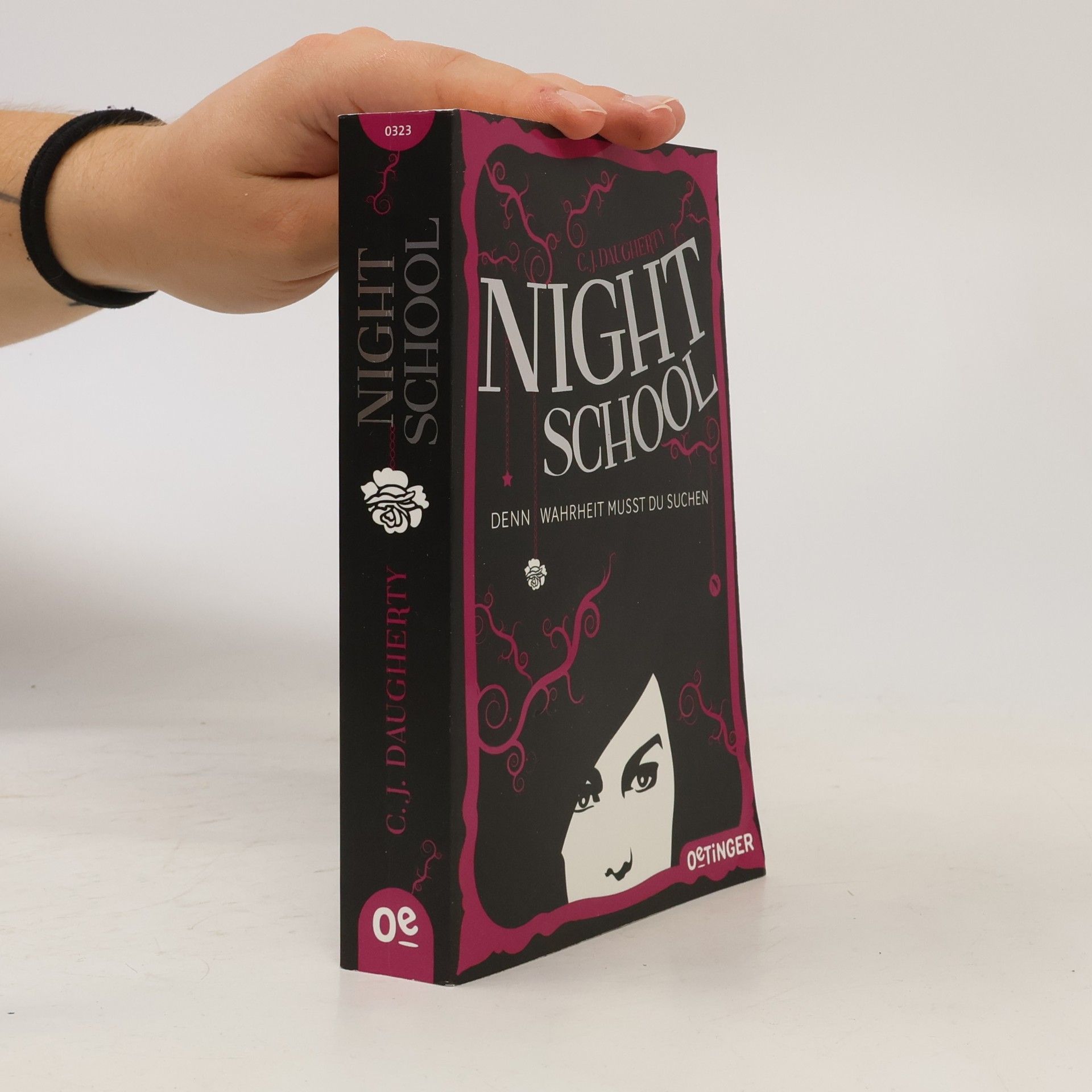 Christi Daugherty Night school: Denn Wahrheit musst du suchen