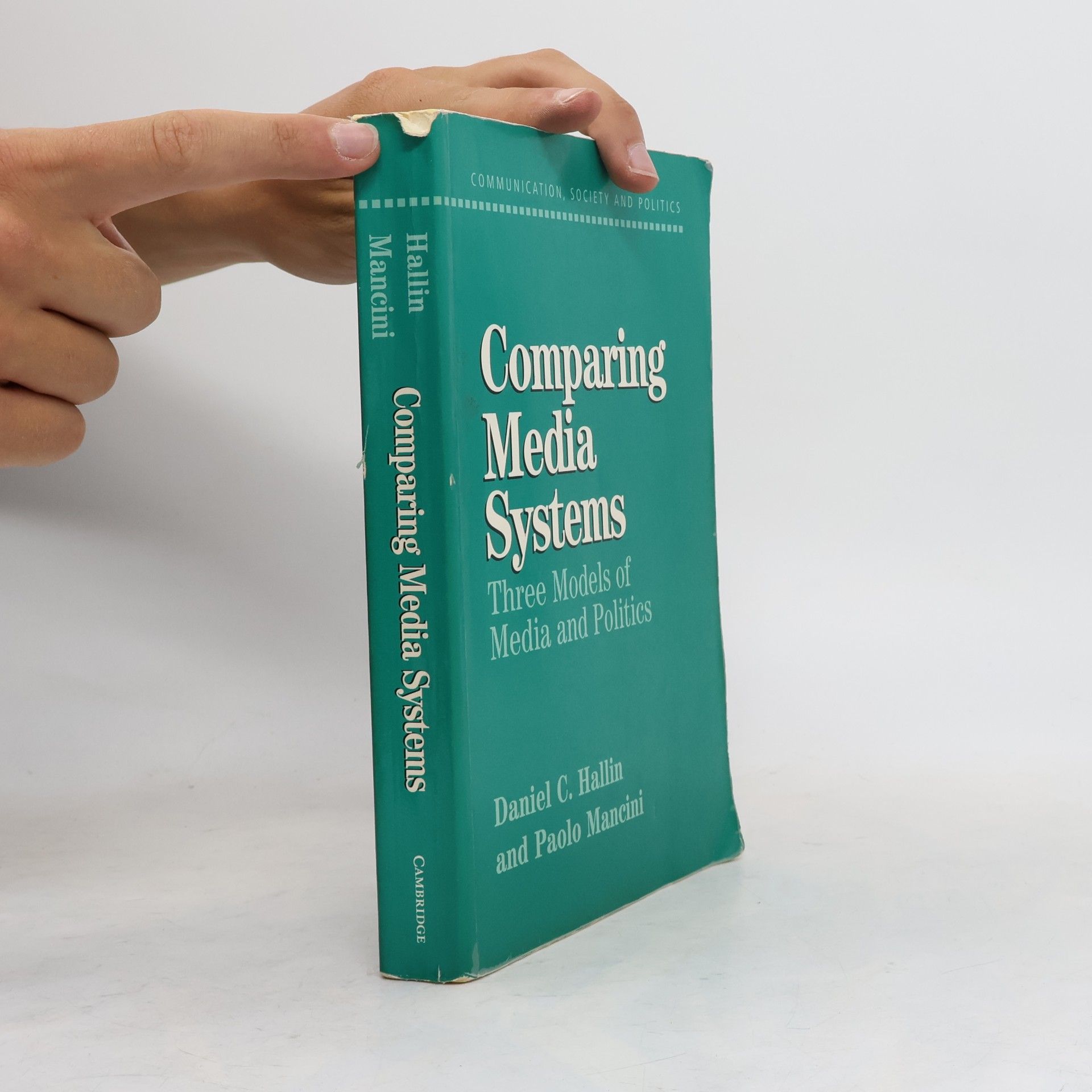 Daniel C. Hallin Comparing Media Systems