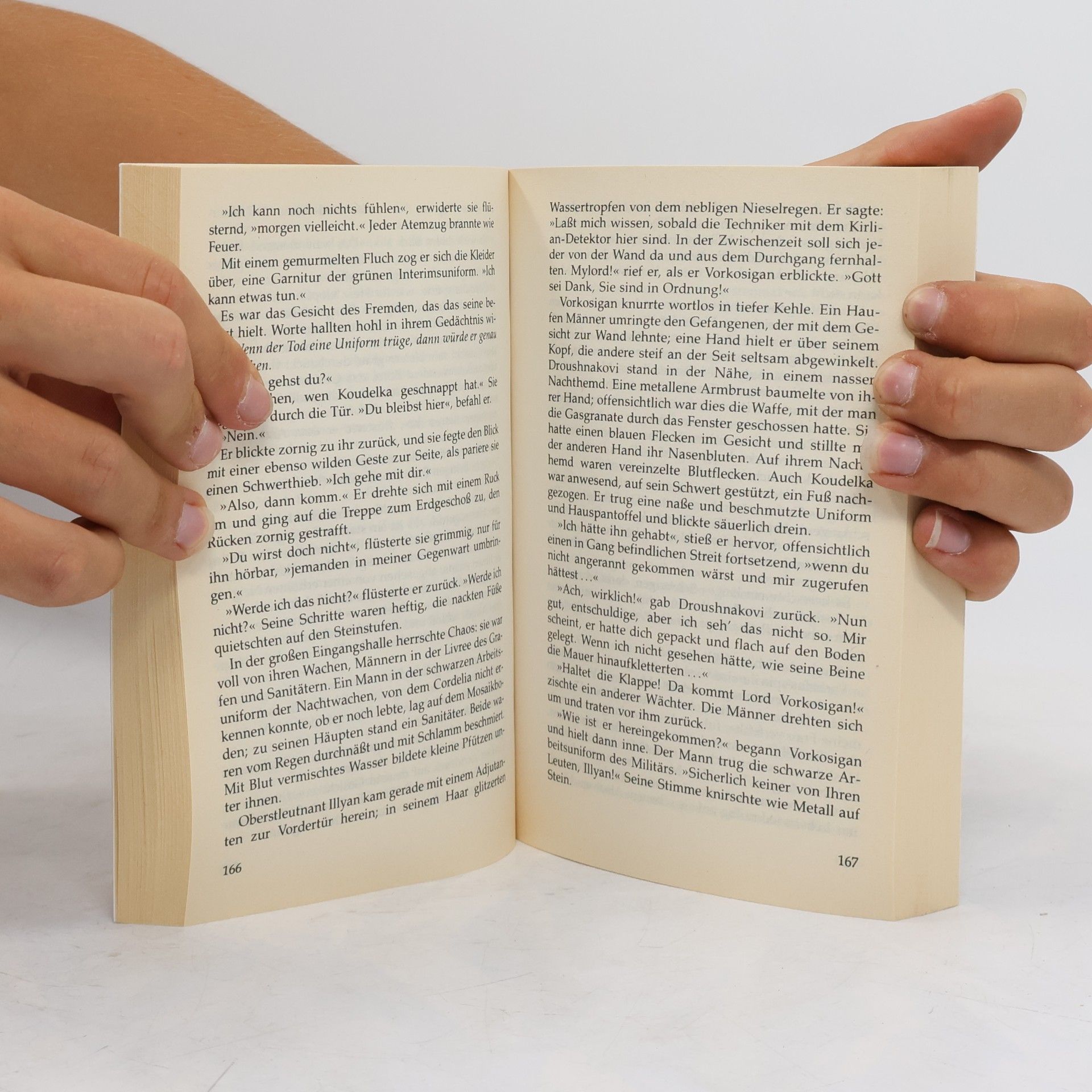 Lois McMaster Bujold Barrayar