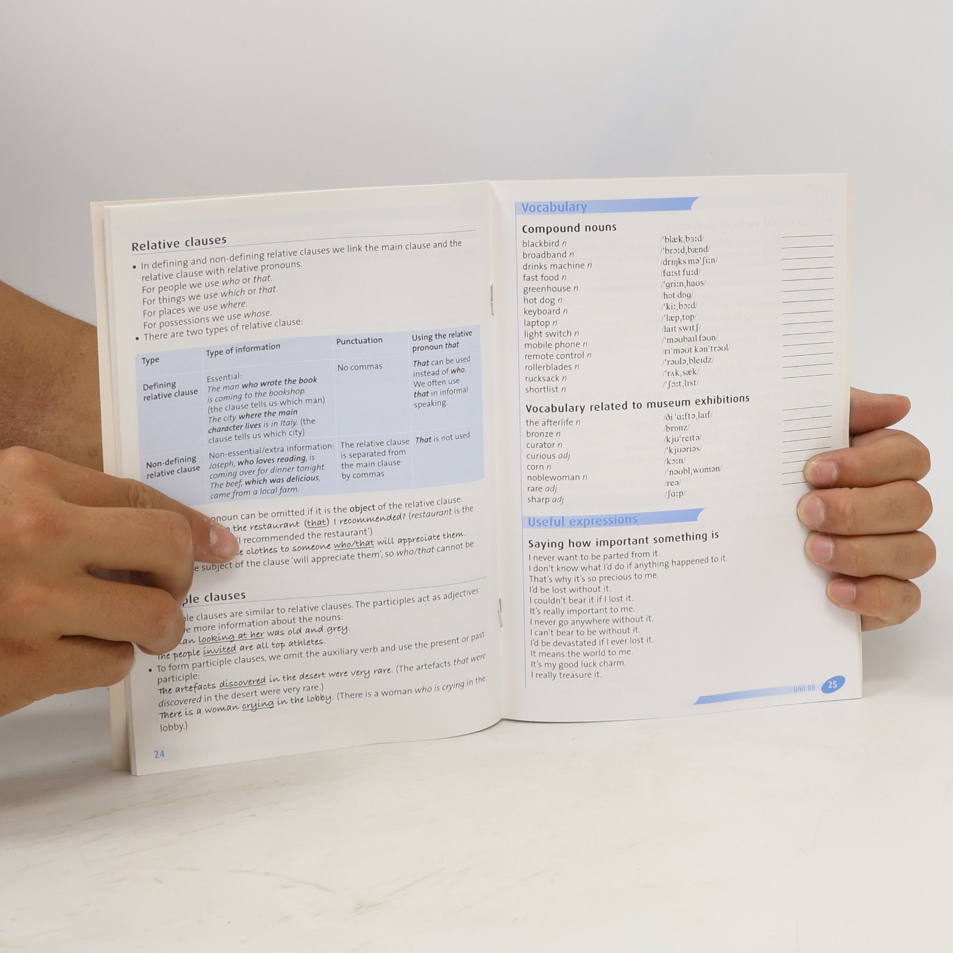 Michael Downie International Elevator 4 Student's Book with CD-ROM and Language Lift Booklet