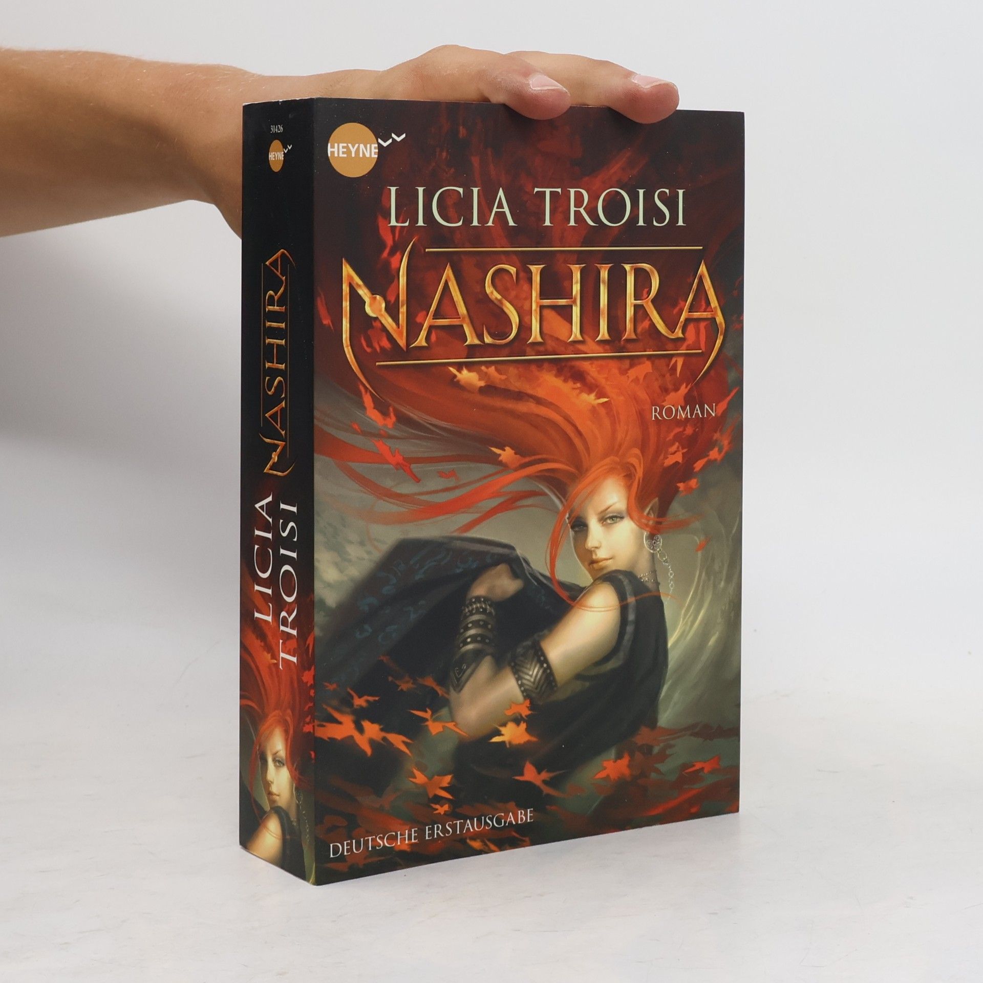 Licia Troisi Nashira 01