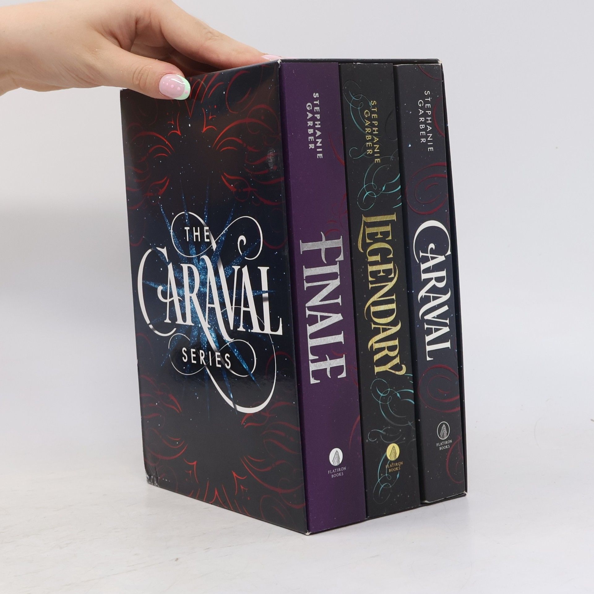 Stephanie Garber Caraval Paperback Boxed Set: Caraval, Legendary, Finale