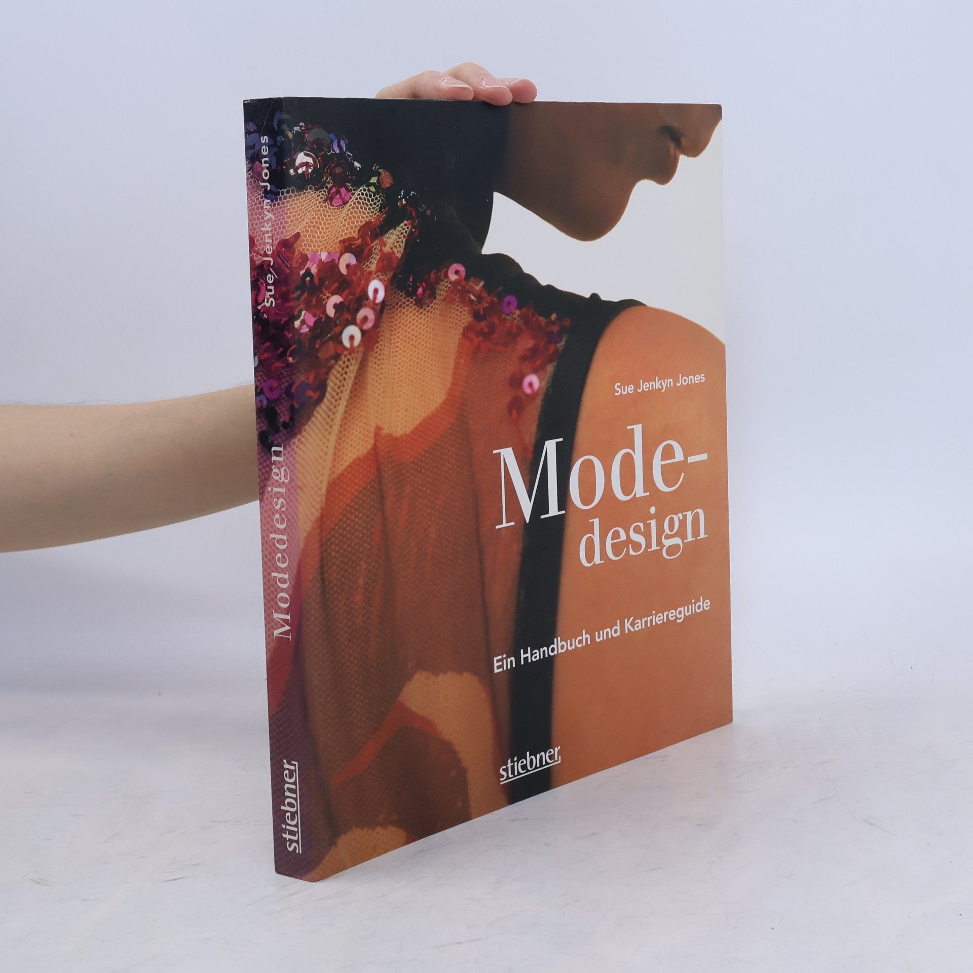 Sue Jenkyn Jones Modedesign