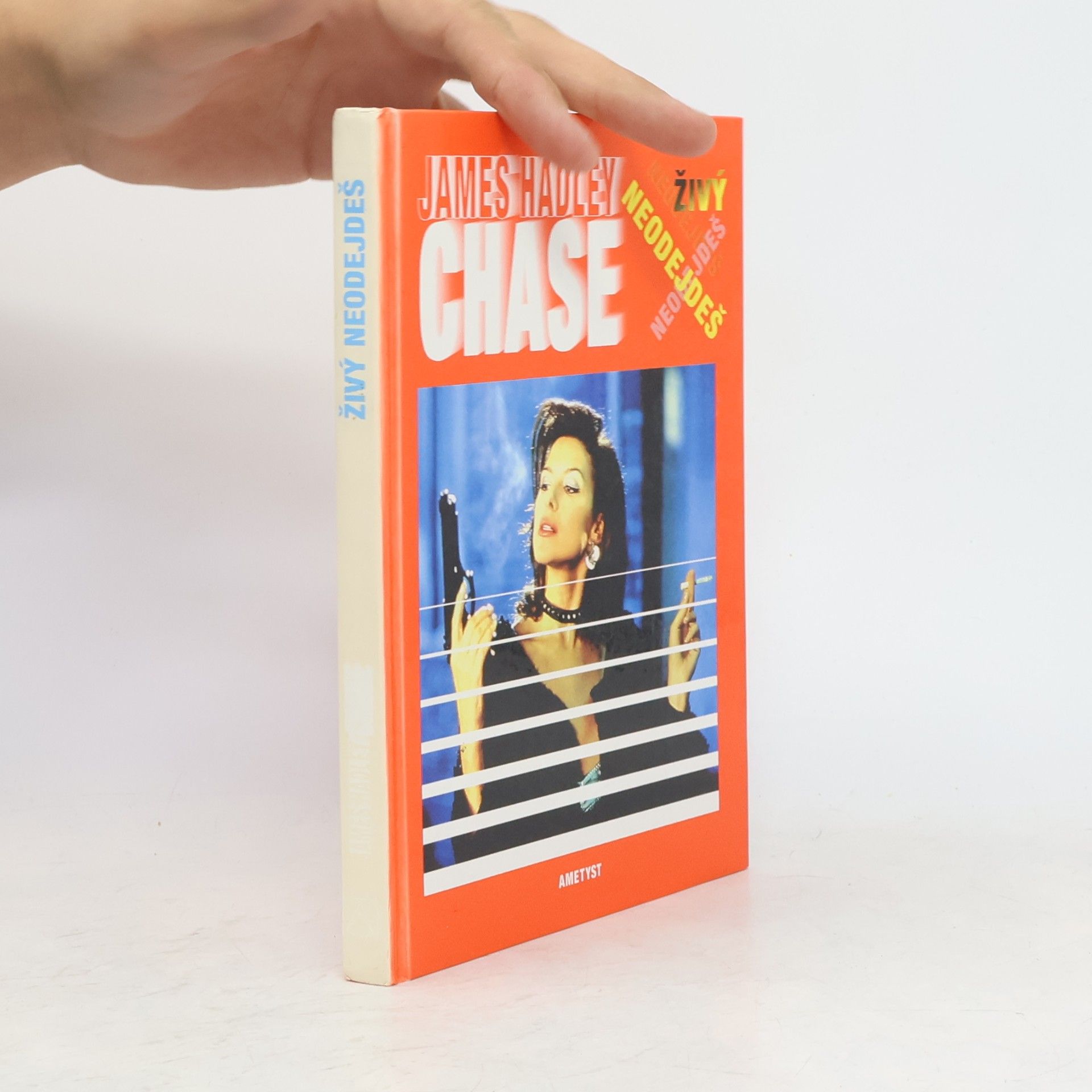 James Hadley Chase Živý neodejdeš