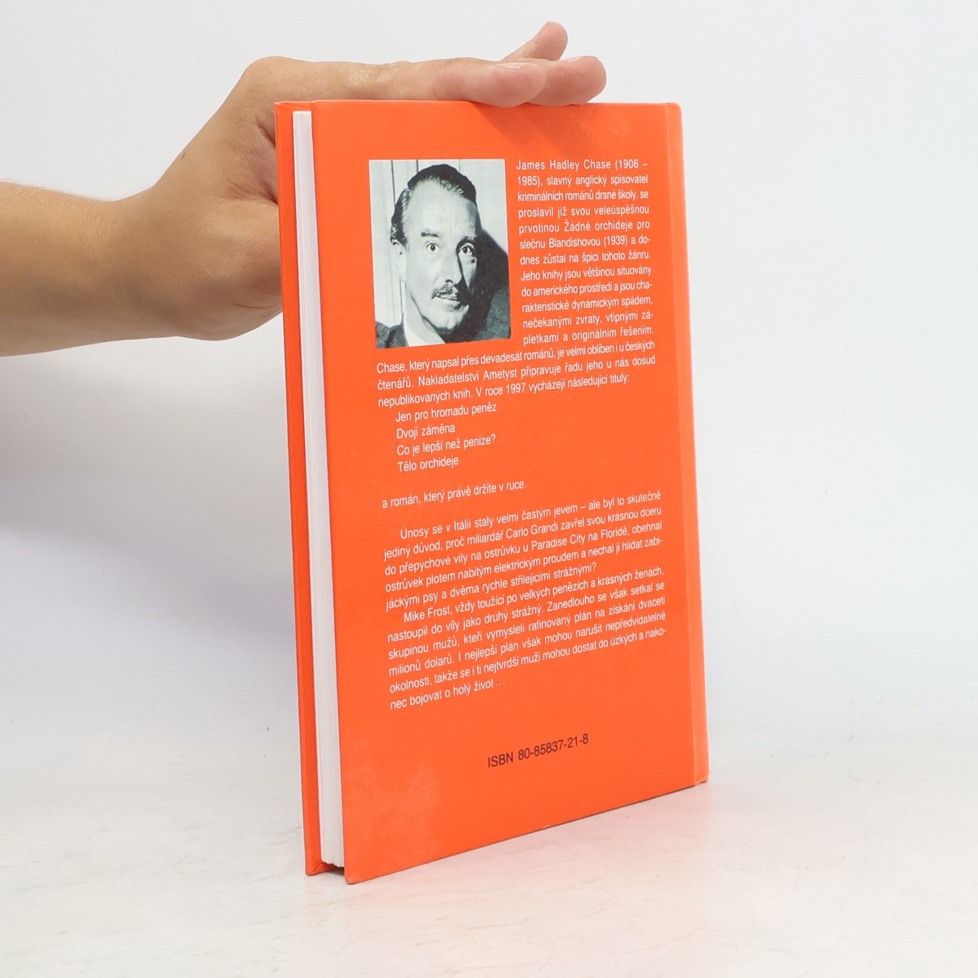 James Hadley Chase Živý neodejdeš