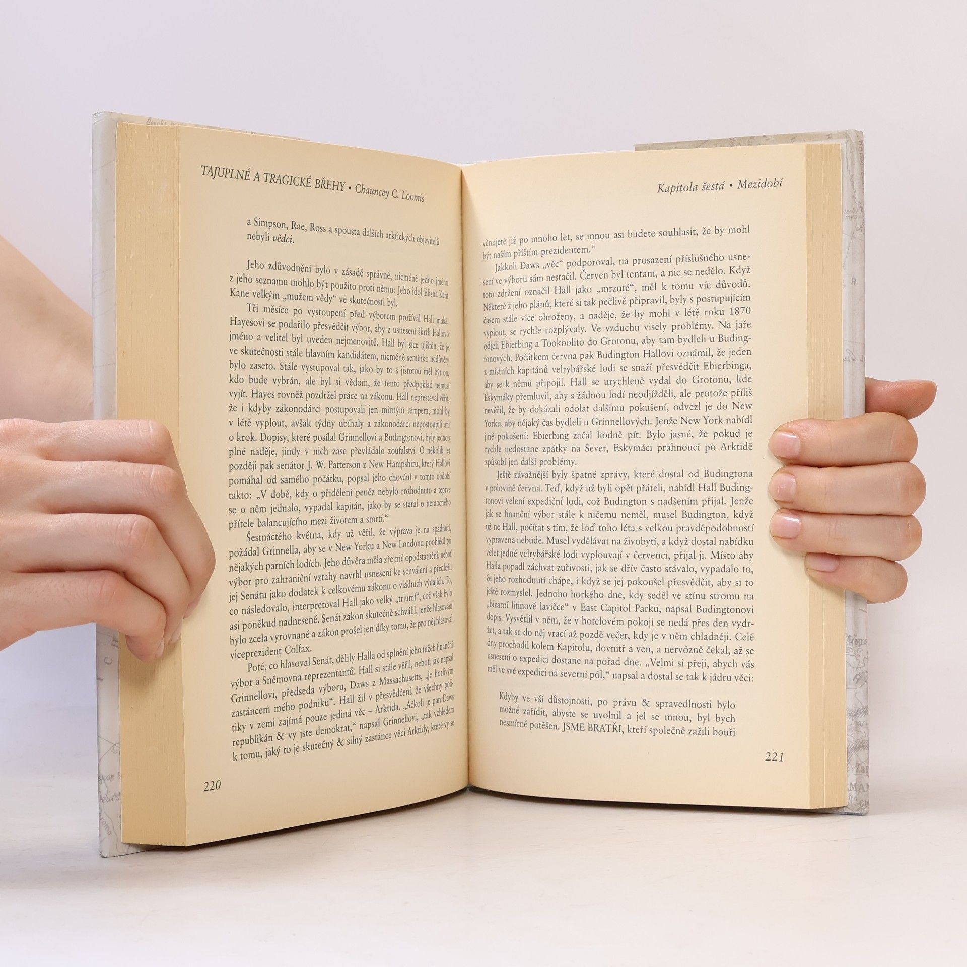 Chauncey C. Loomis Tajuplné a tragické břehy. Příběh objevitele Charlese Francise Halla