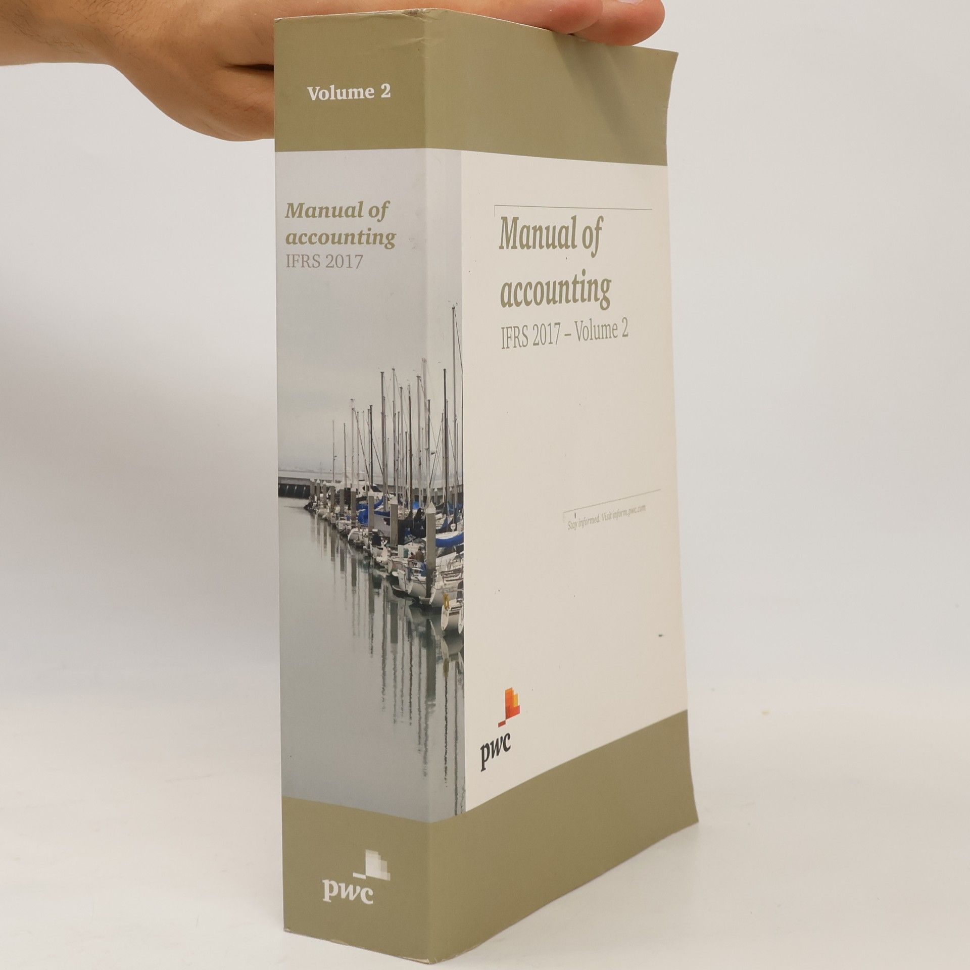 Various authors Manual of Accounting - IFRS 2017
