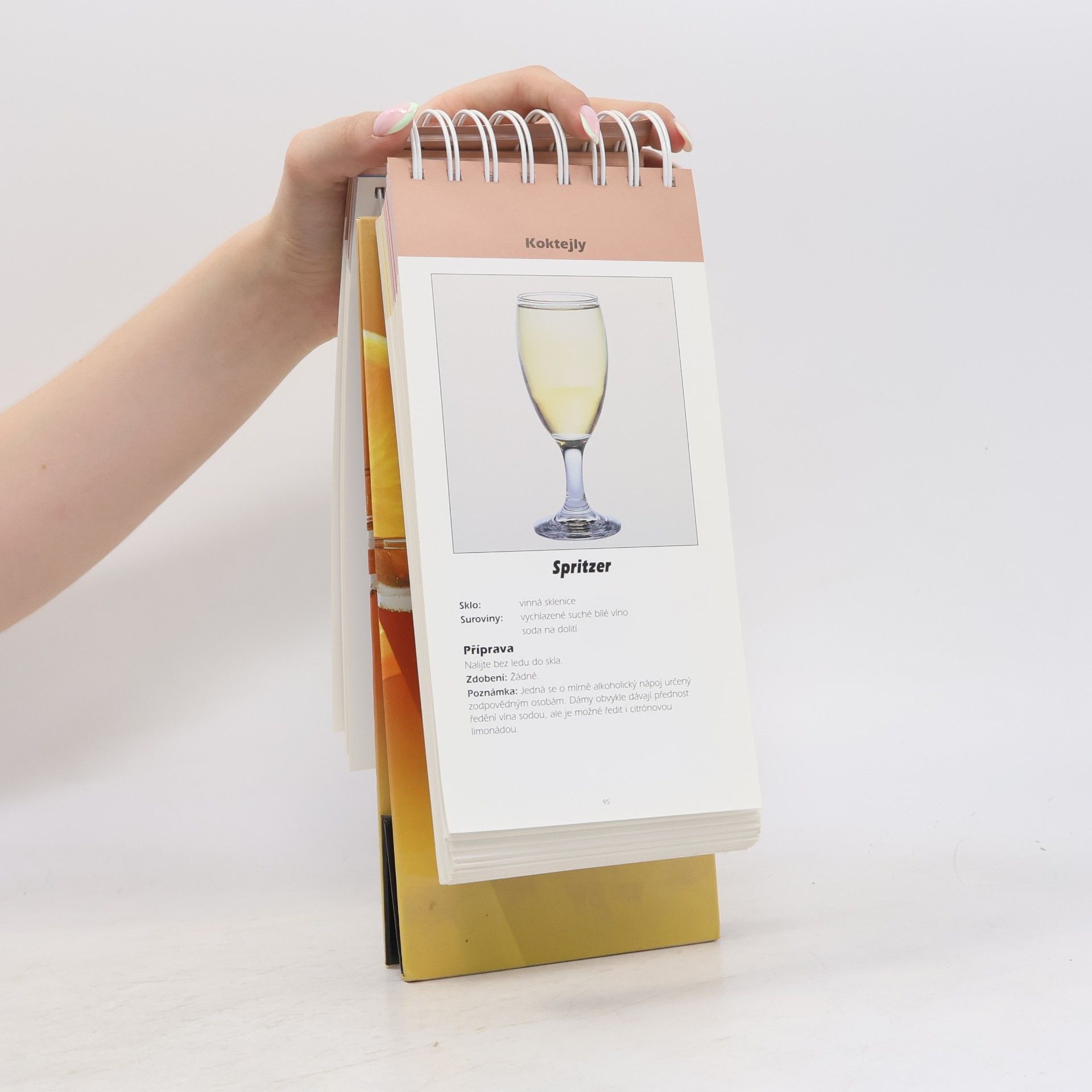 Collectif d'auteurs Koktejly. Barmanův průvodce od A do Z
