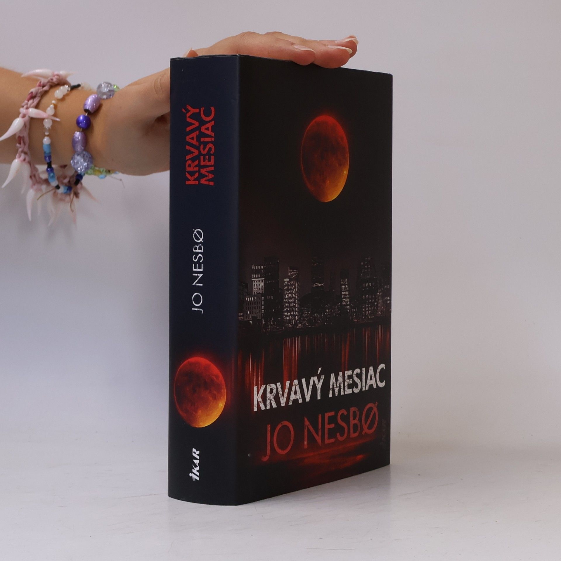 Jo Nesbø Krvavý mesiac