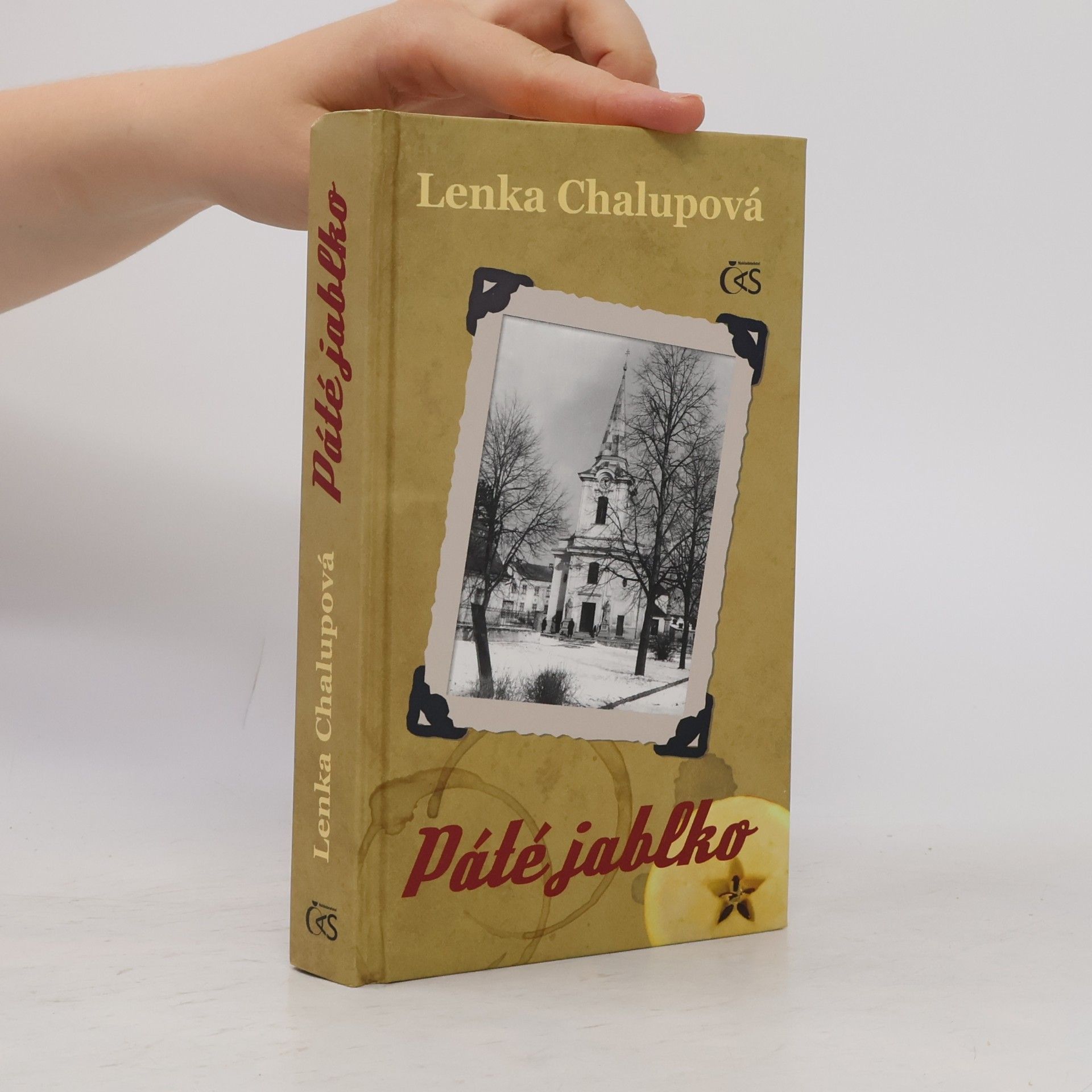 Lenka Chalupová Páté jablko