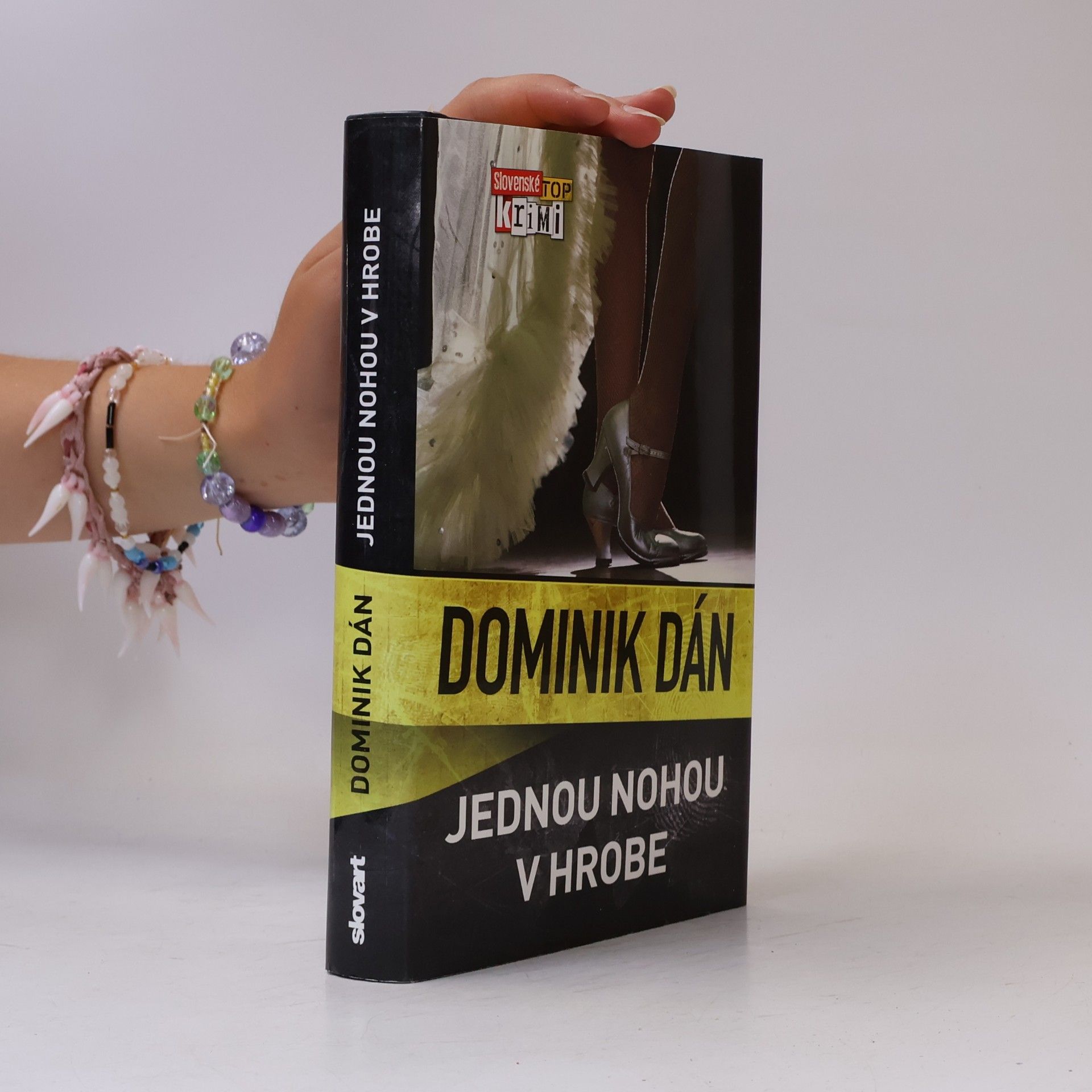 Dominik Dán Jednou nohou v hrobe