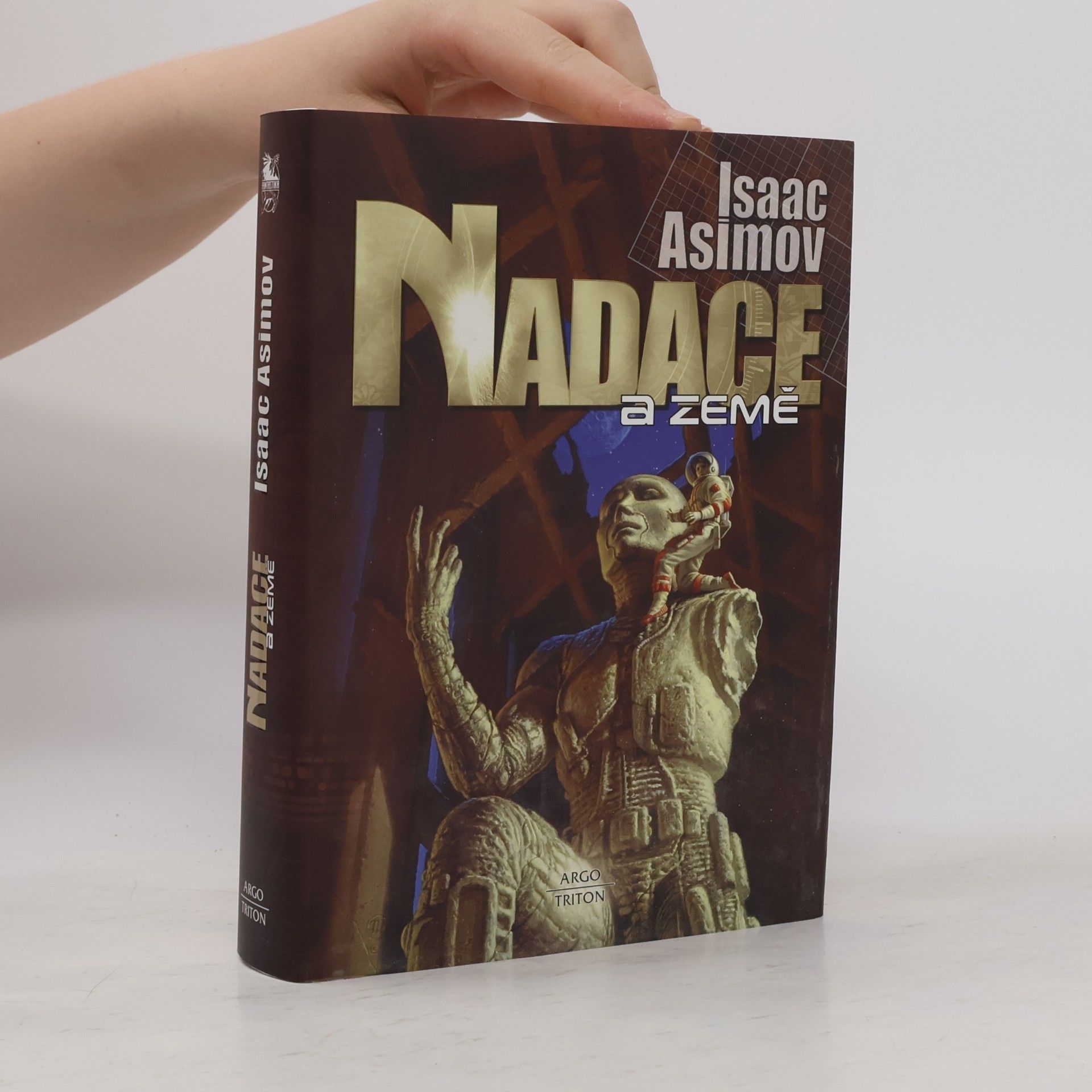 Isaac Asimov Nadace a Země