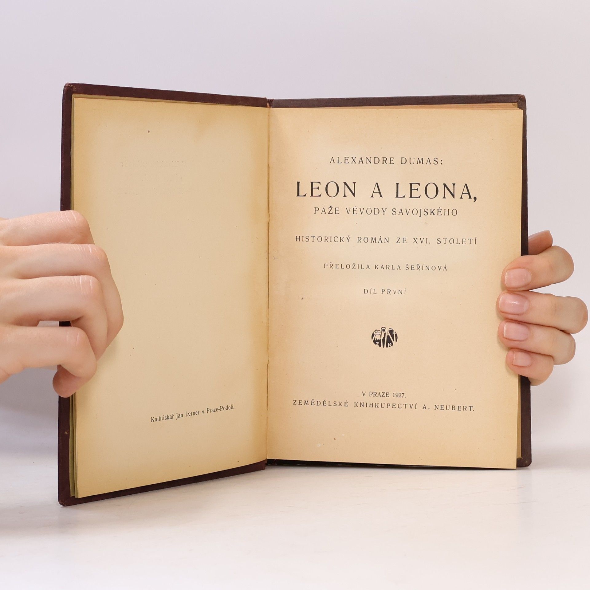 Alexandre Dumas starší Leon a Leona, páže vévody Savojského