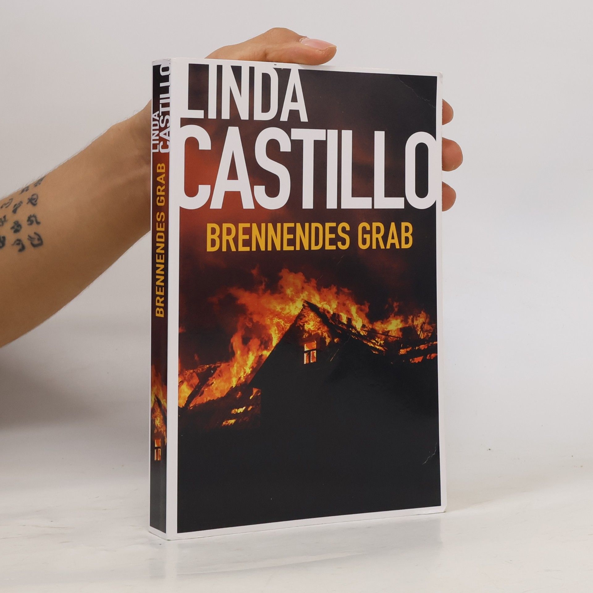 Brennendes Grab