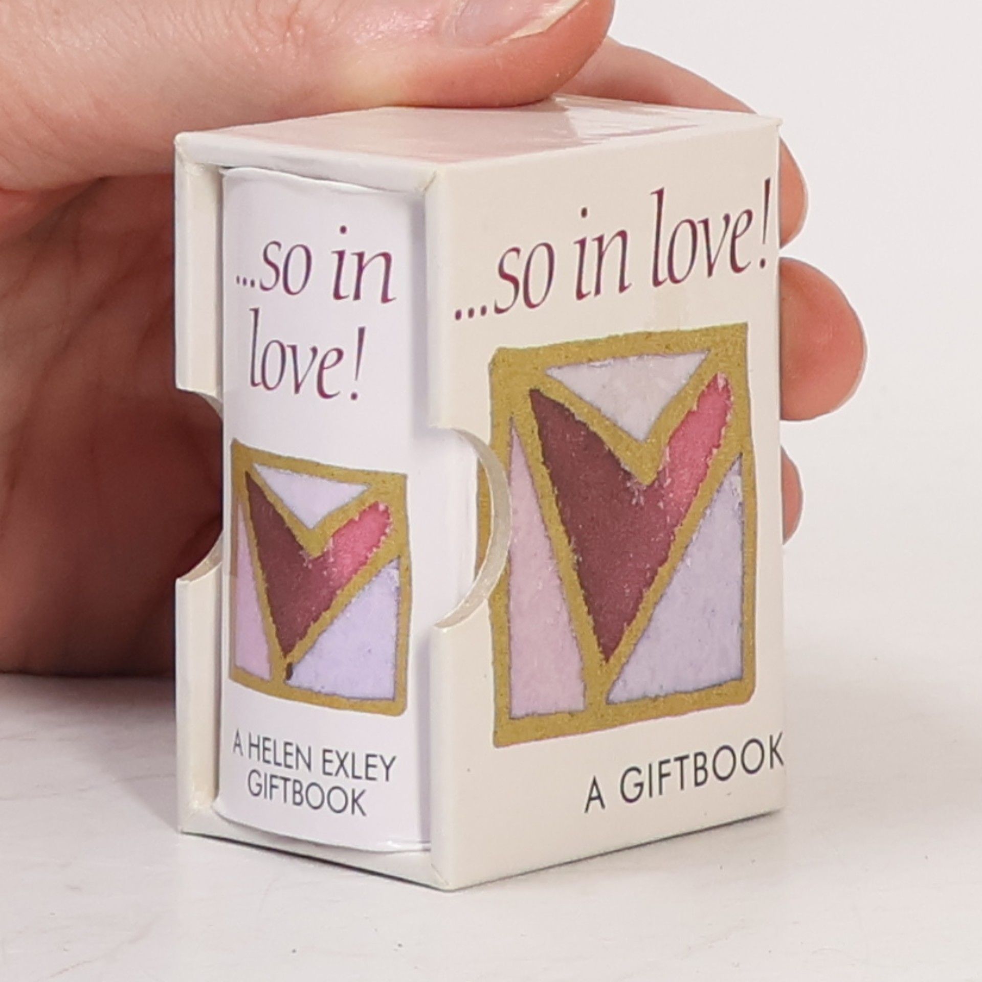 Helen Exley Jewels: ...So In Love