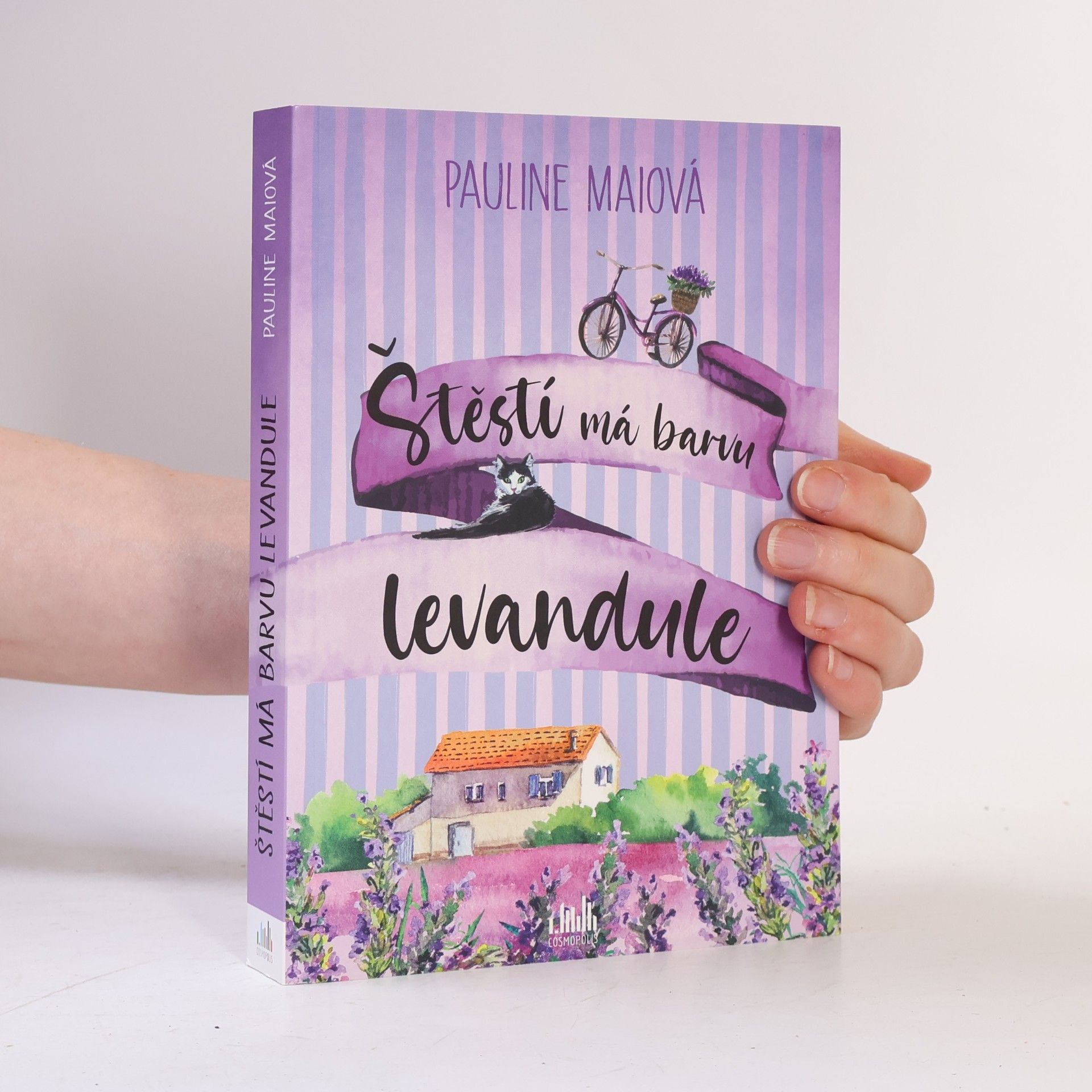 Pauline Mai Štěstí má barvu levandule