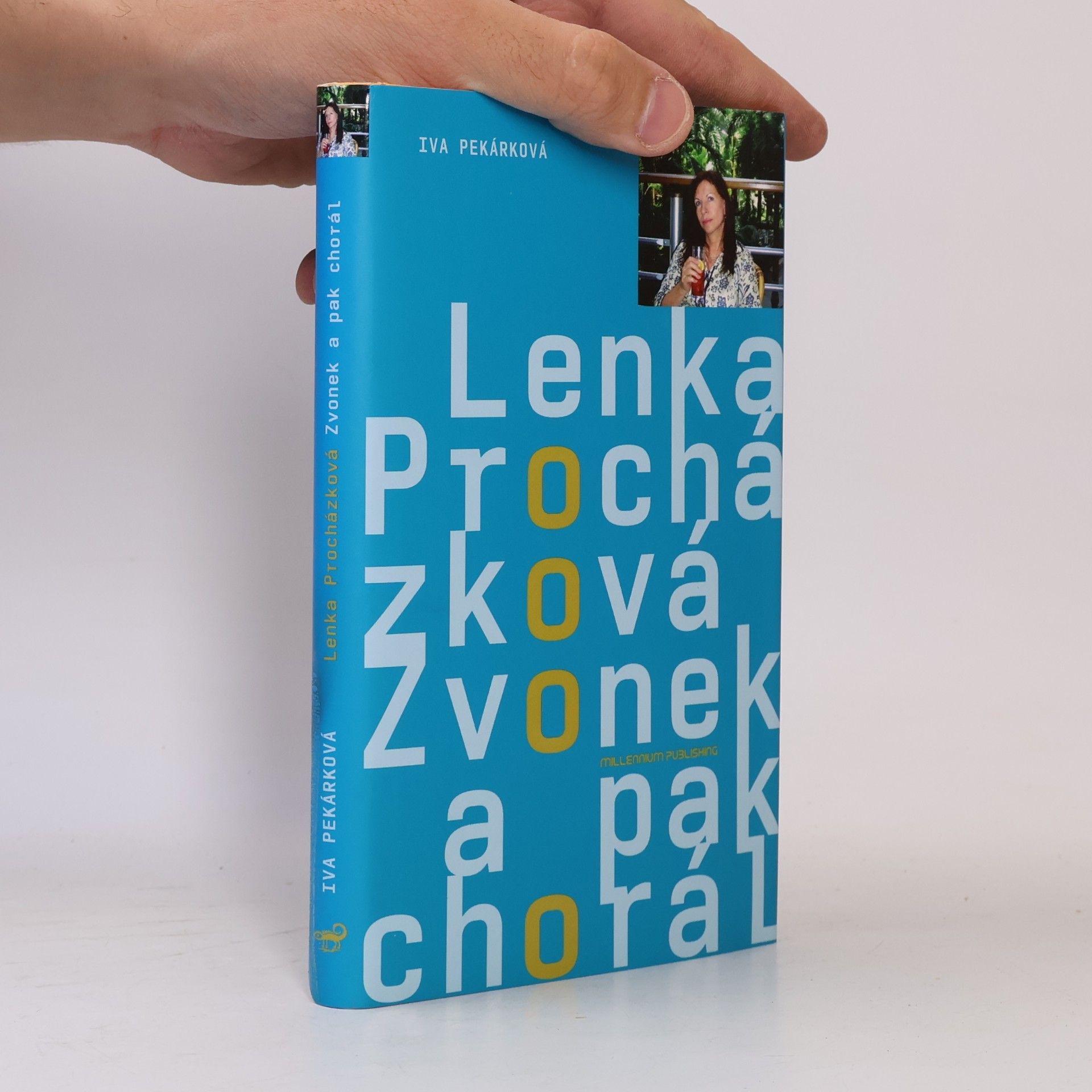 Zvonek a pak chorál
