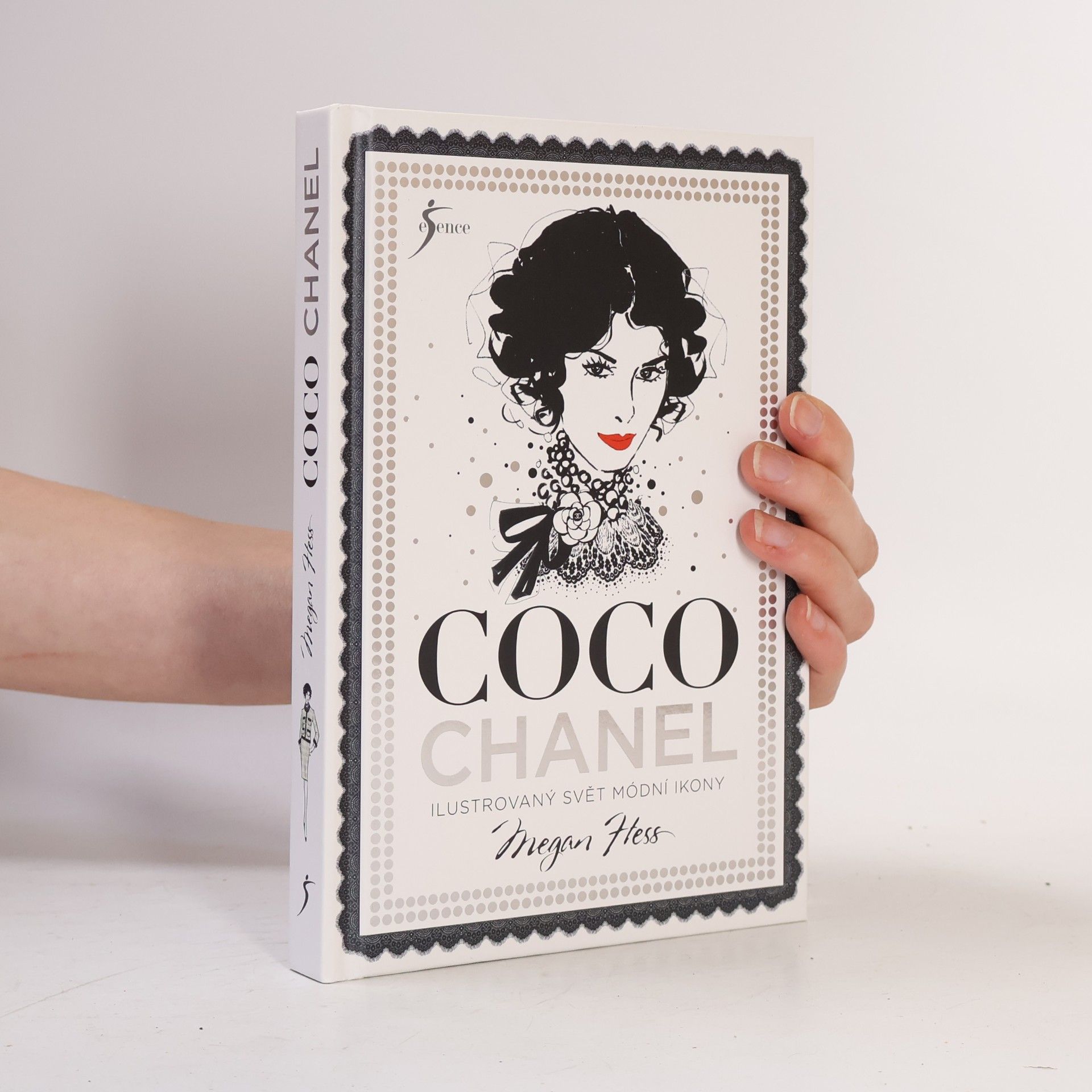 Megan Hess Coco Chanel. Ilustrovaný svět módní ikony