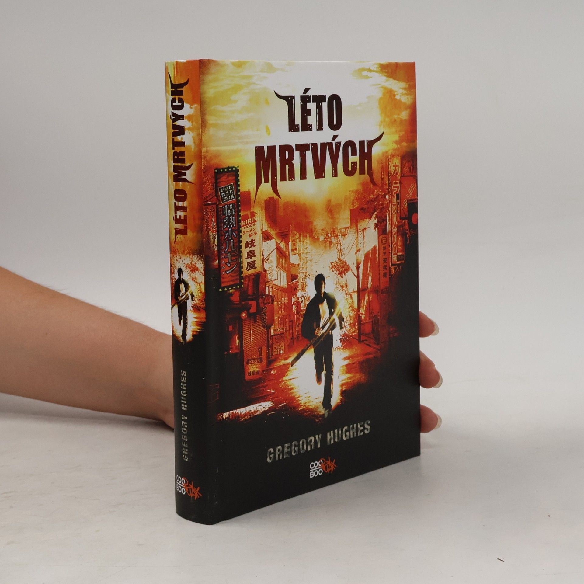 Gregory Hughes Léto mrtvých