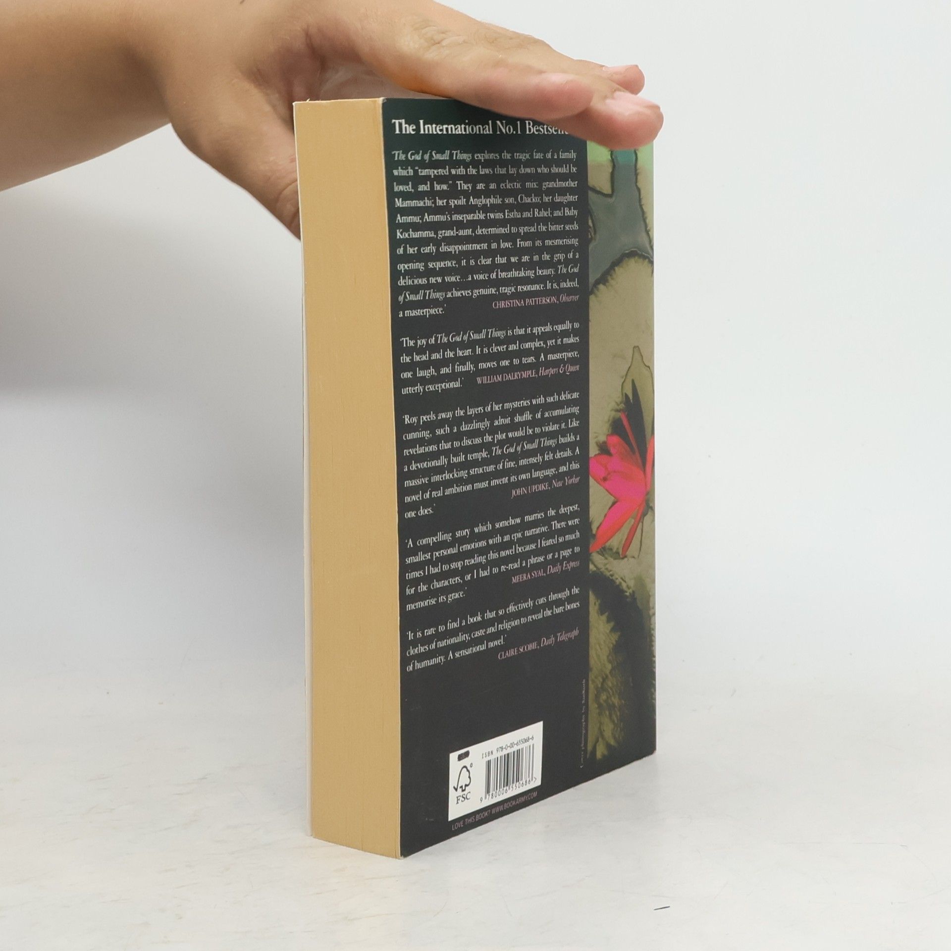 Arundhati Roy The god of small things