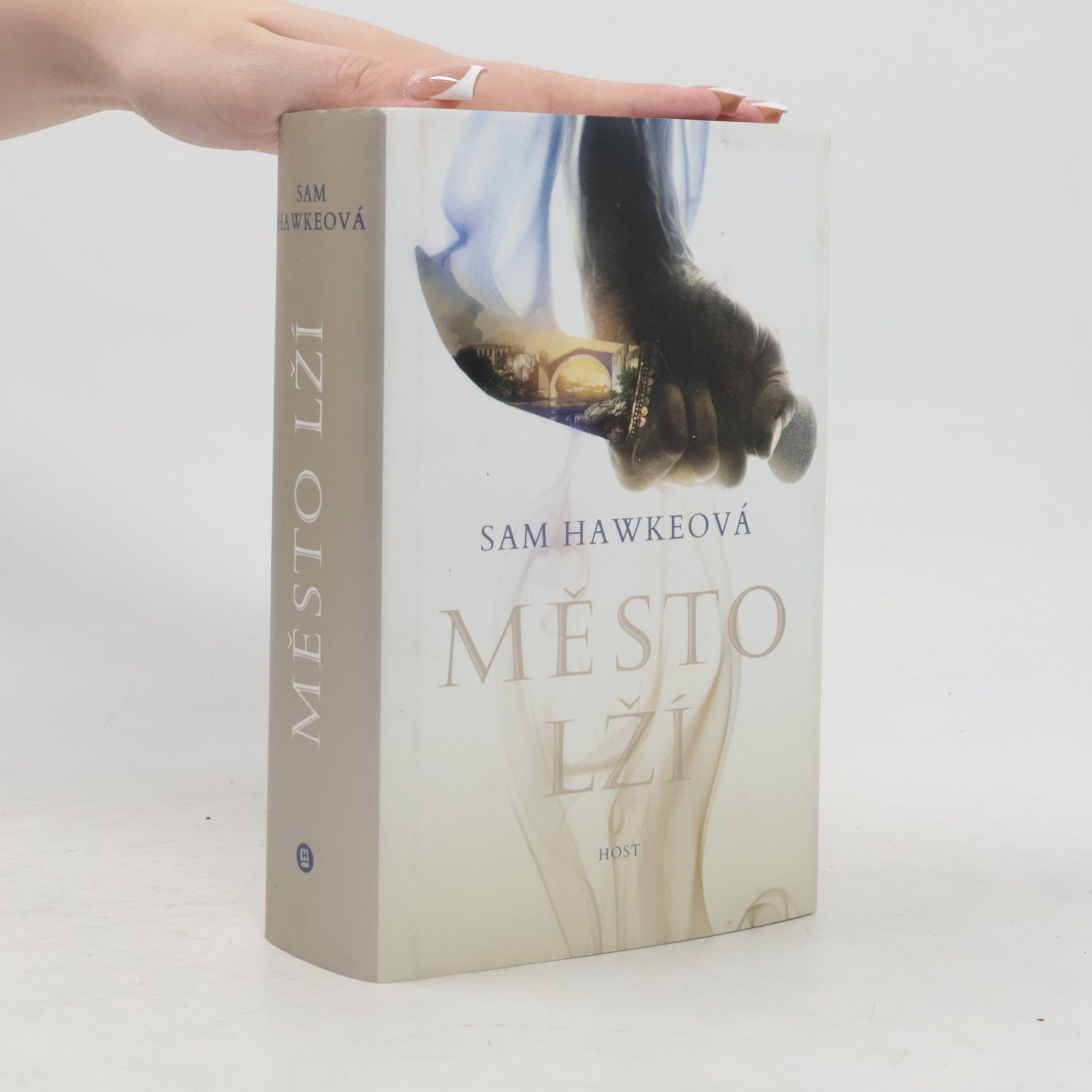 Sam Hawke Město lží