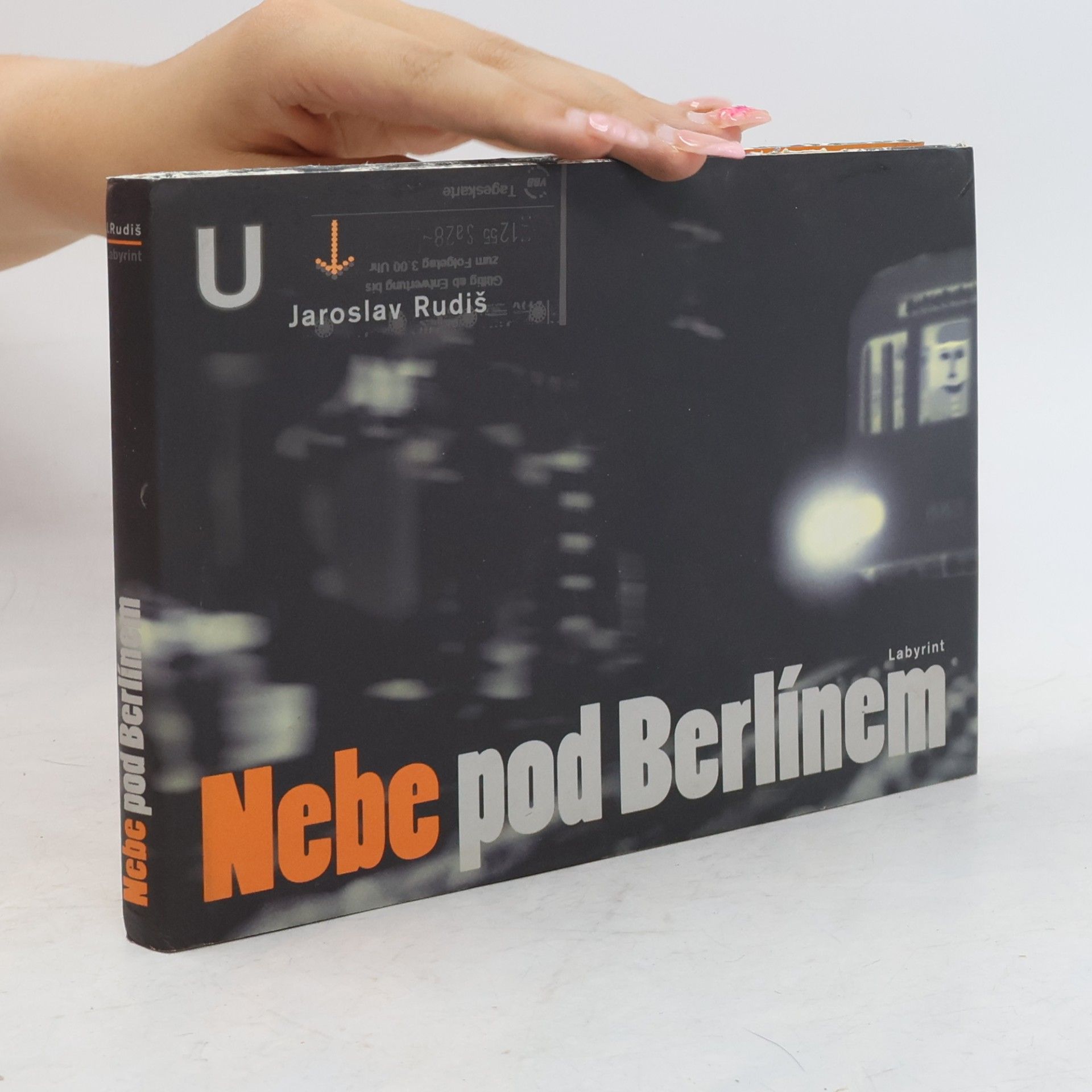 Nebe pod Berlínem