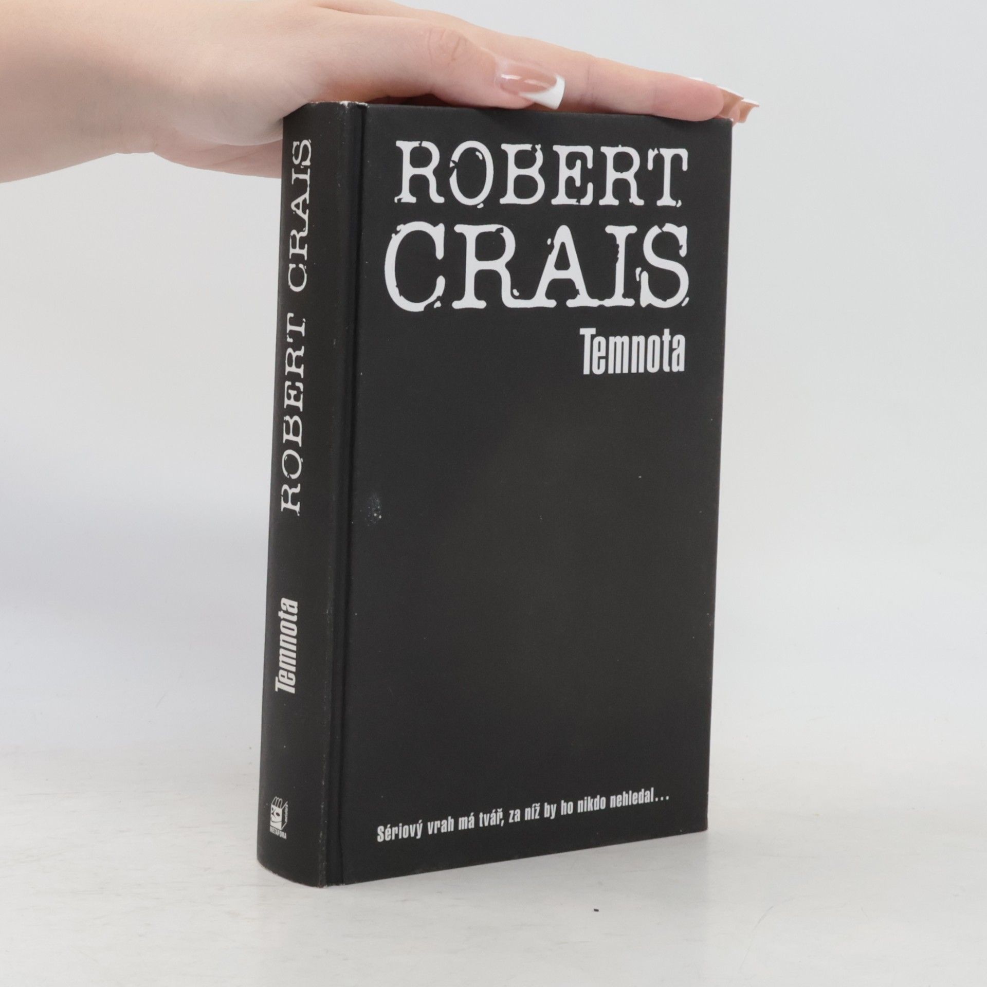Robert Crais Temnota