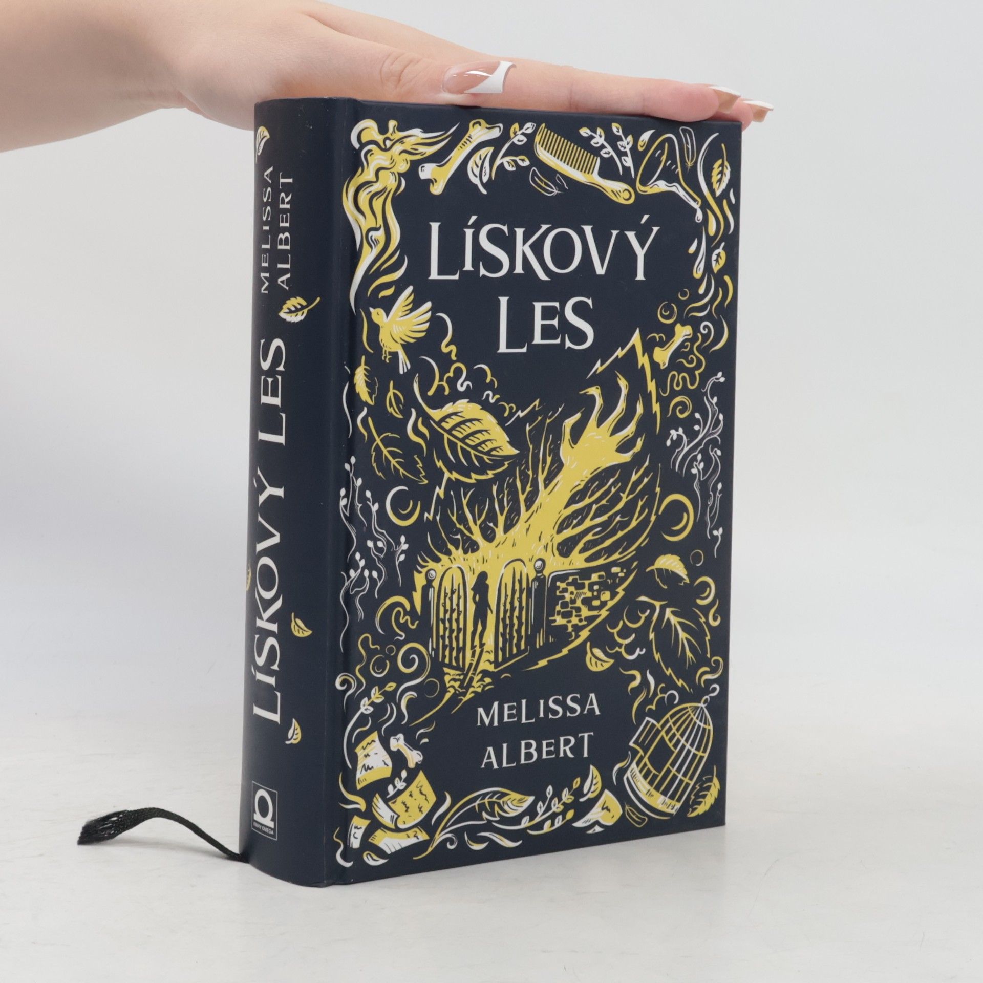 Melissa Albert Lískový les