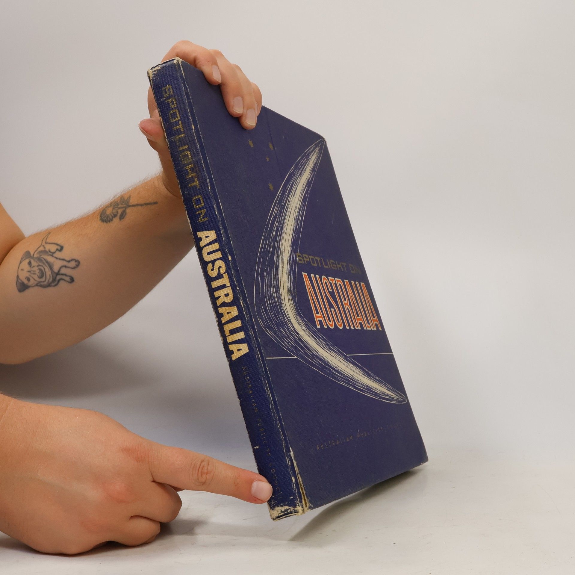 Various authors Spotlight on Australia