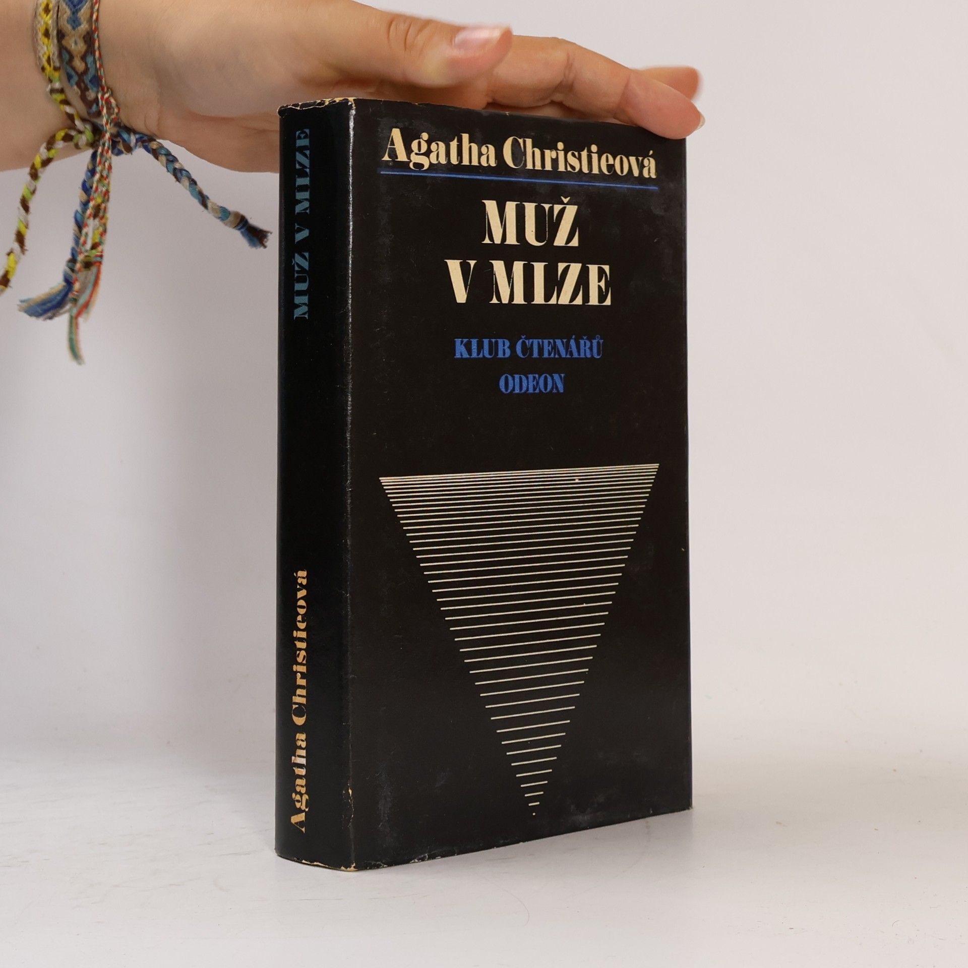 Agatha Christie Muž v mlze