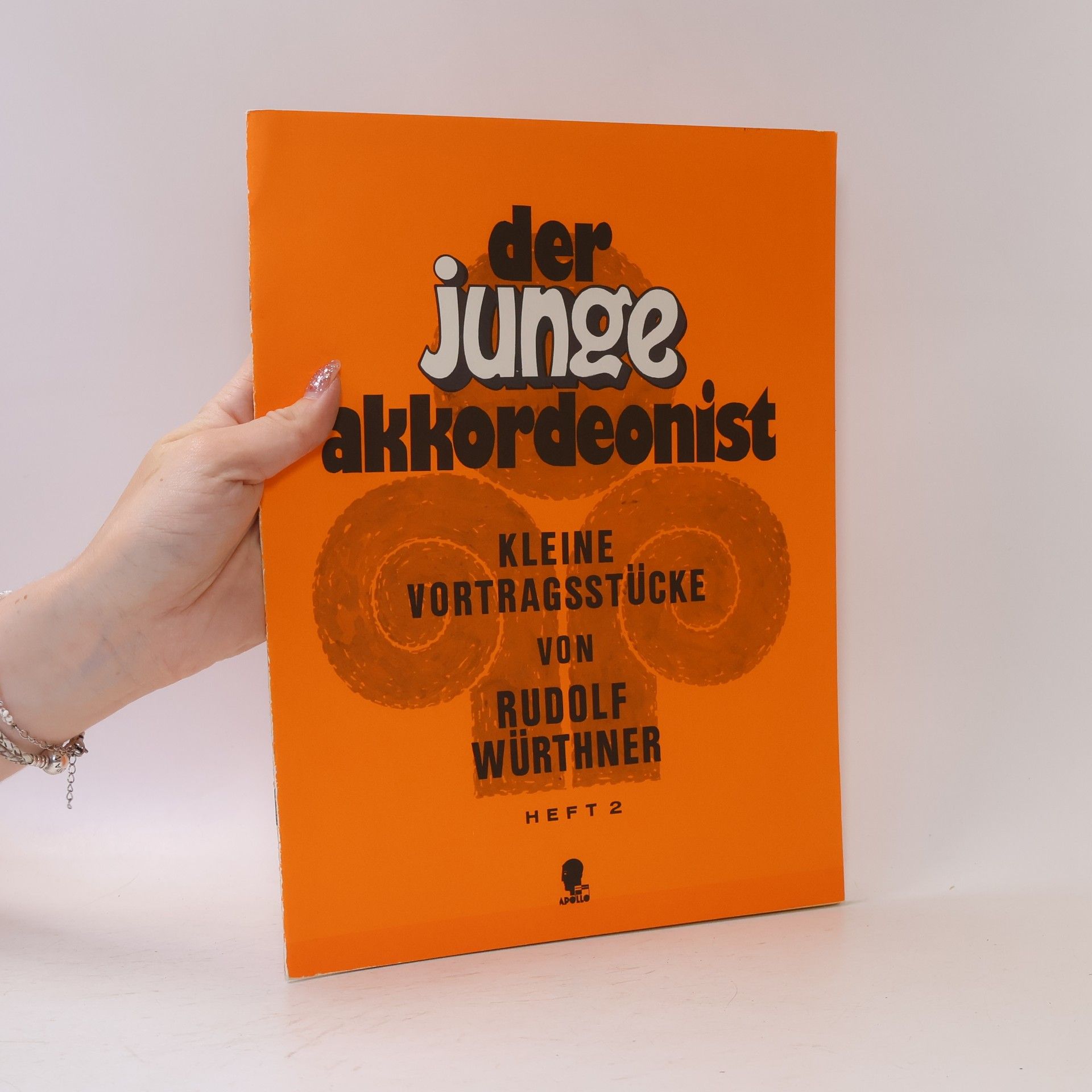 Rudolf Würthner Der junge akkordeonist