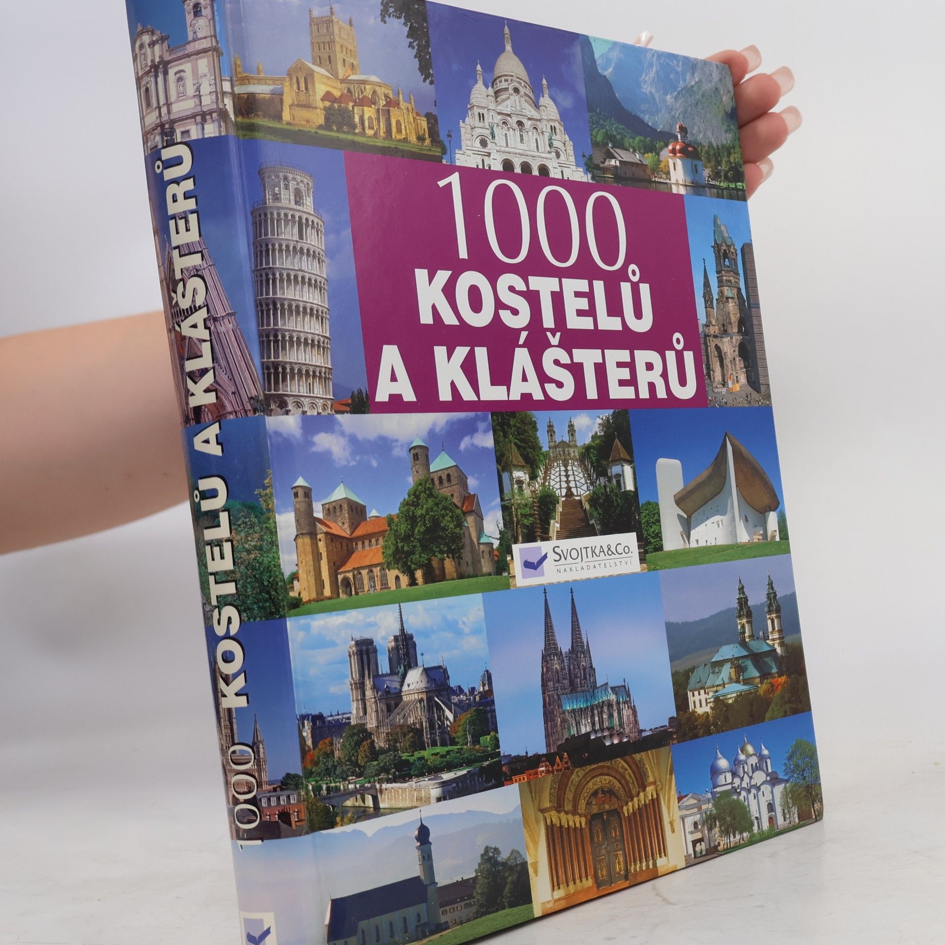 kolektiv 1000 kostelů a klášterů