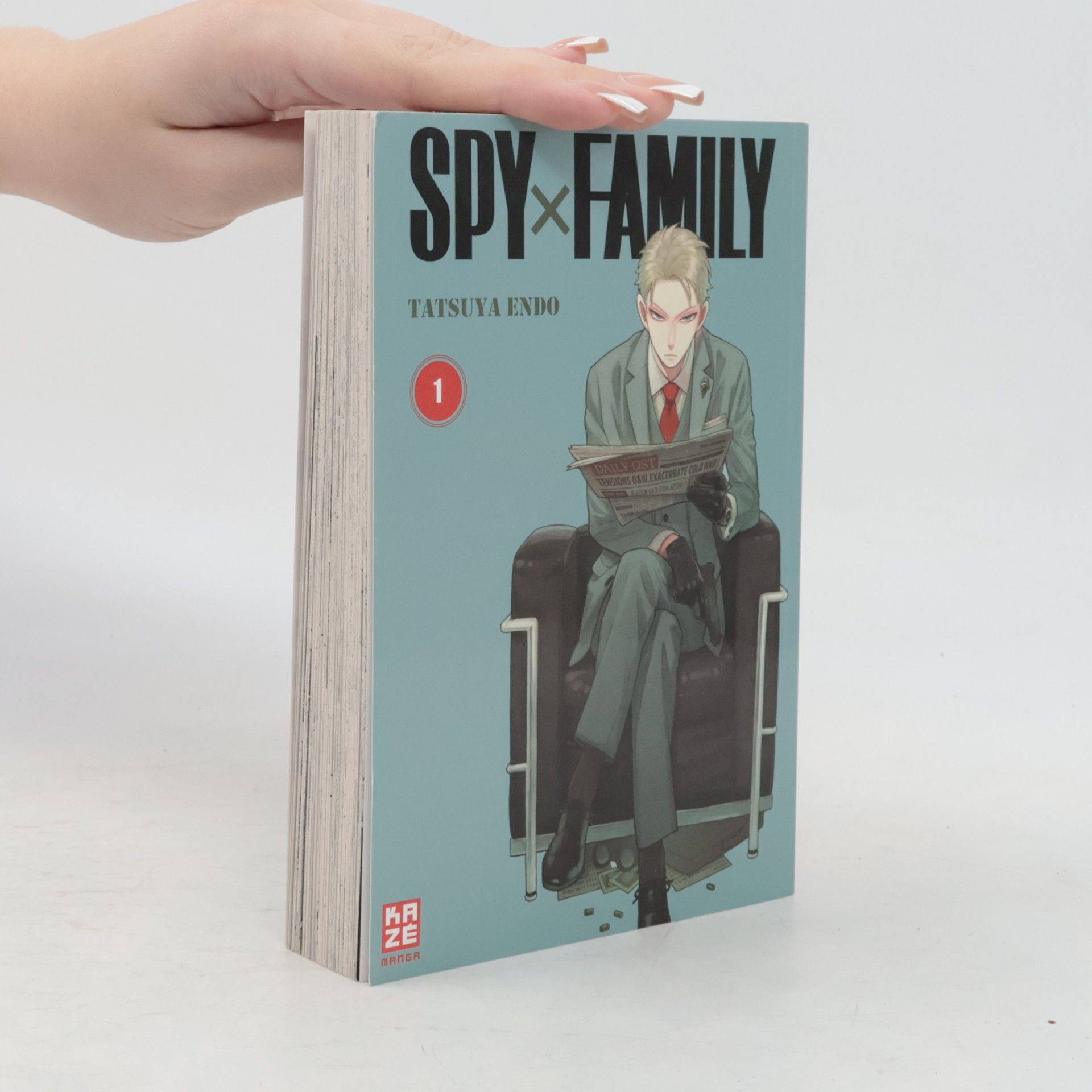 Tacuja Endó Spy x Family 1