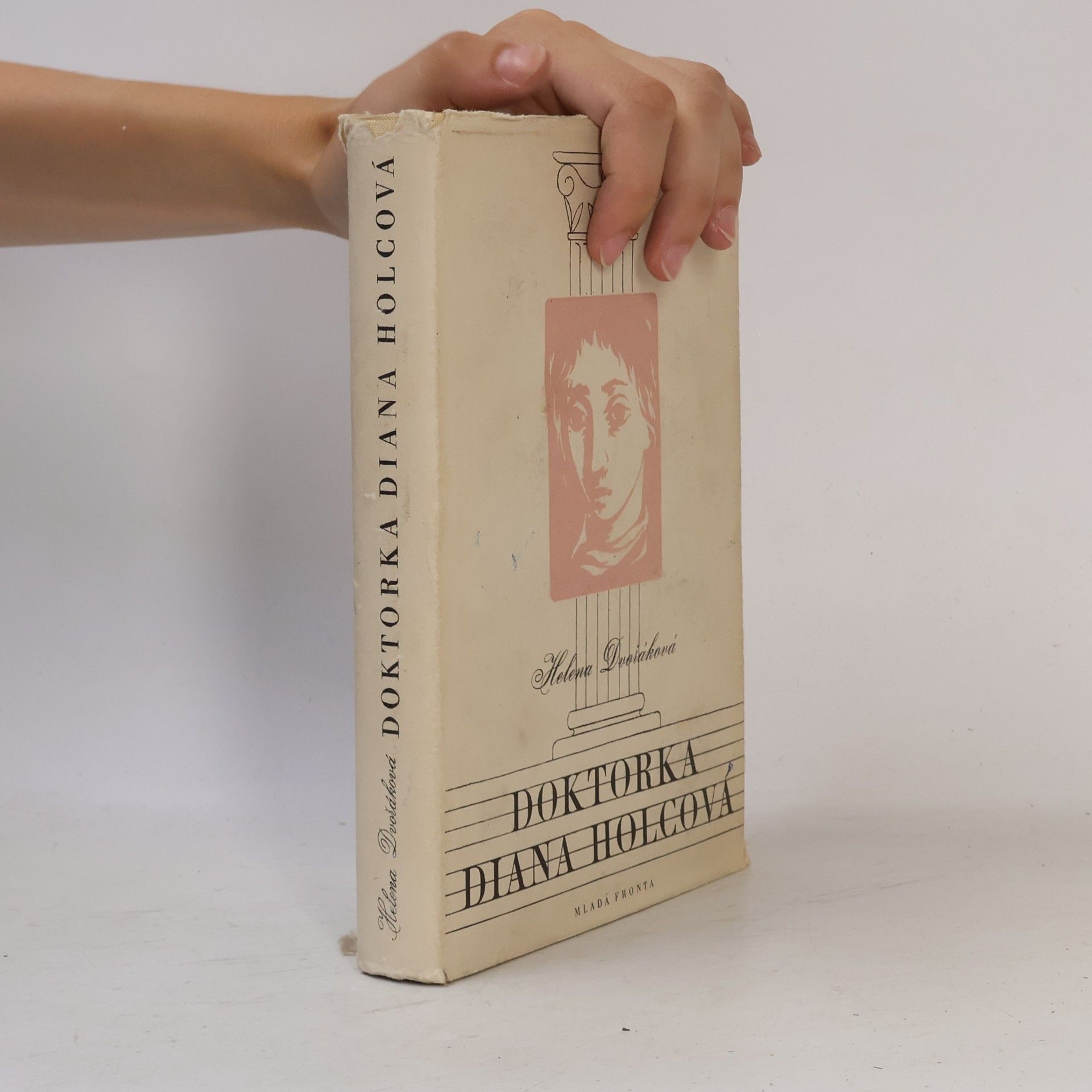 Helena Dvořáková Doktorka Diana Holcová