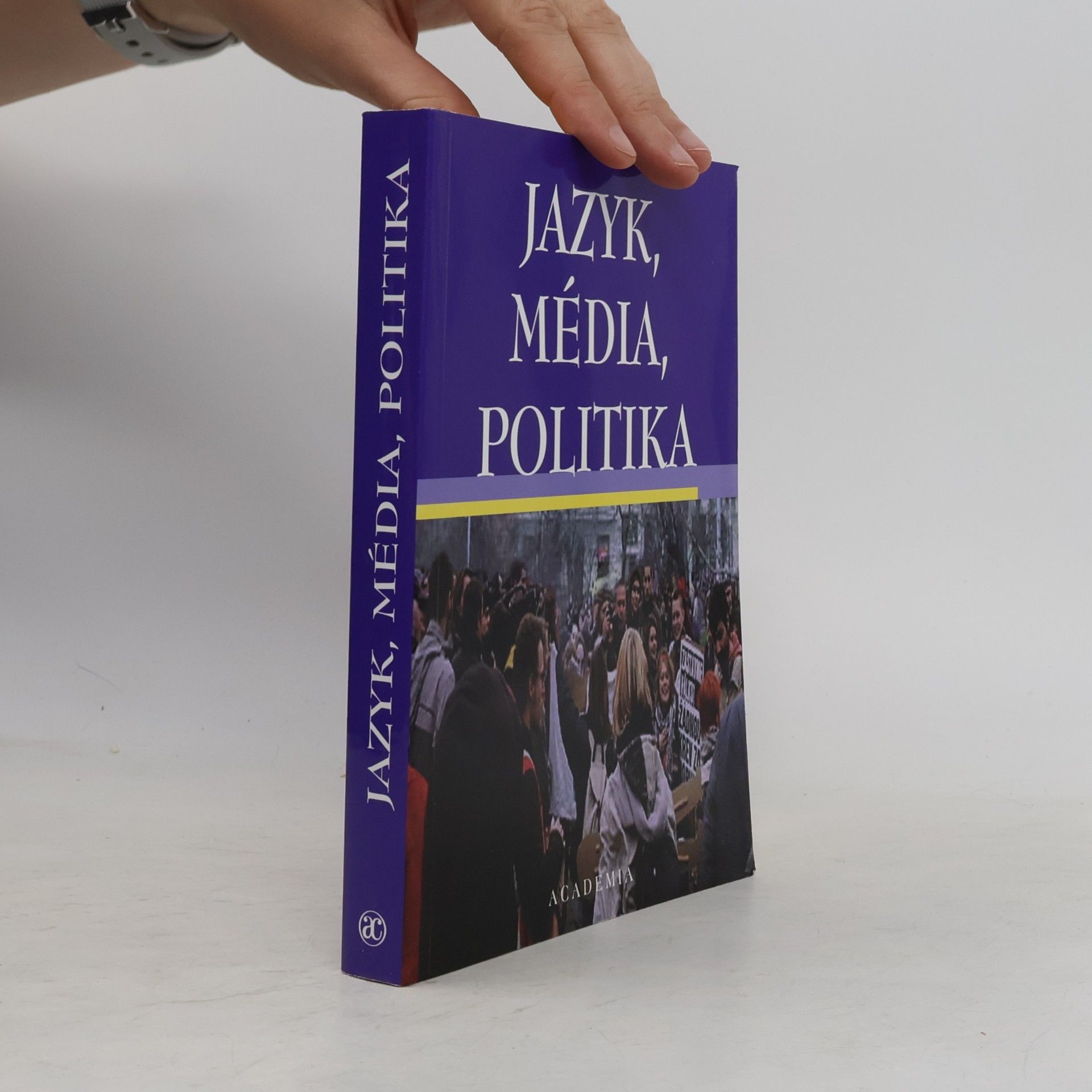 Jazyk, média, politika