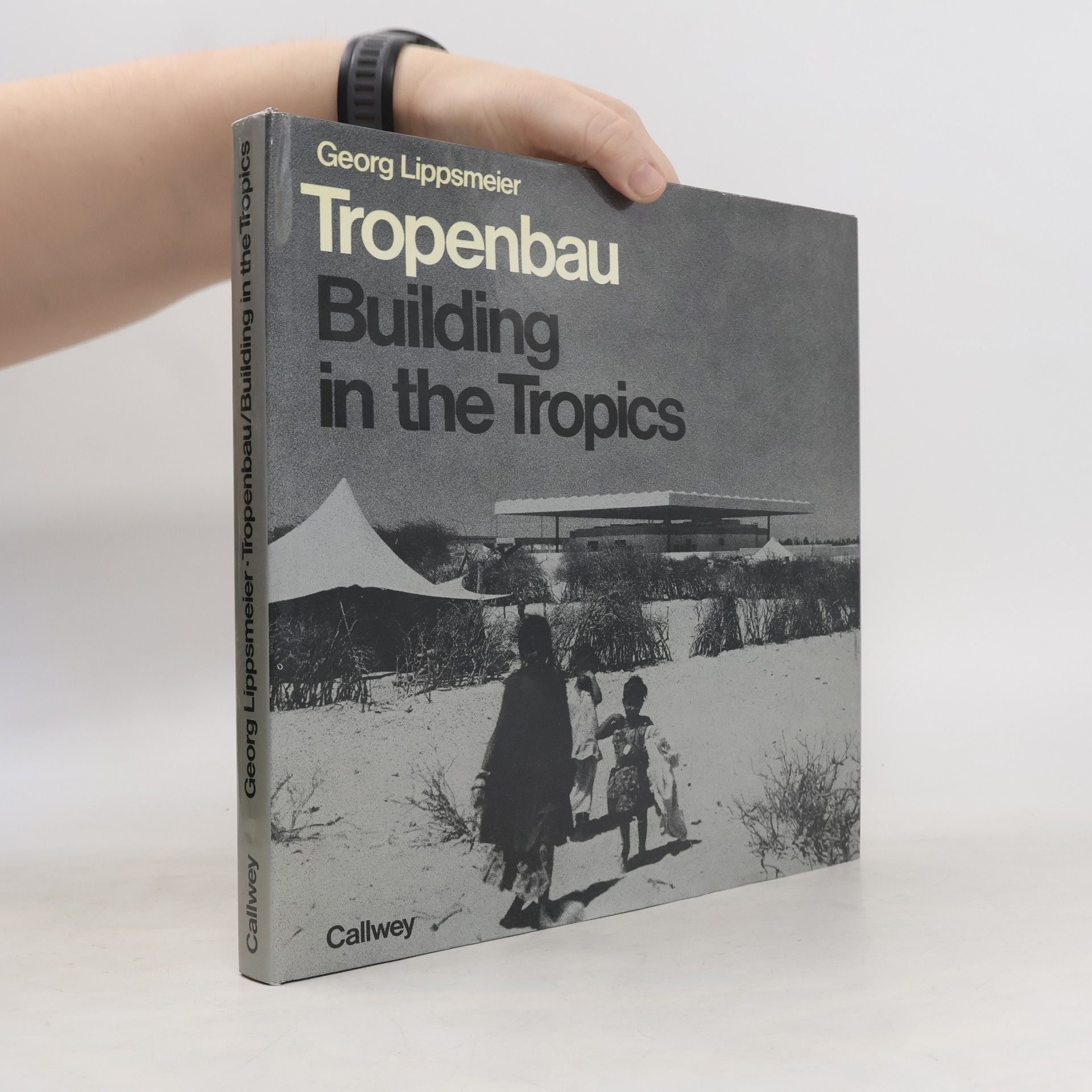 Georg Lippsmeier Tropenbau, Building in the Tropics