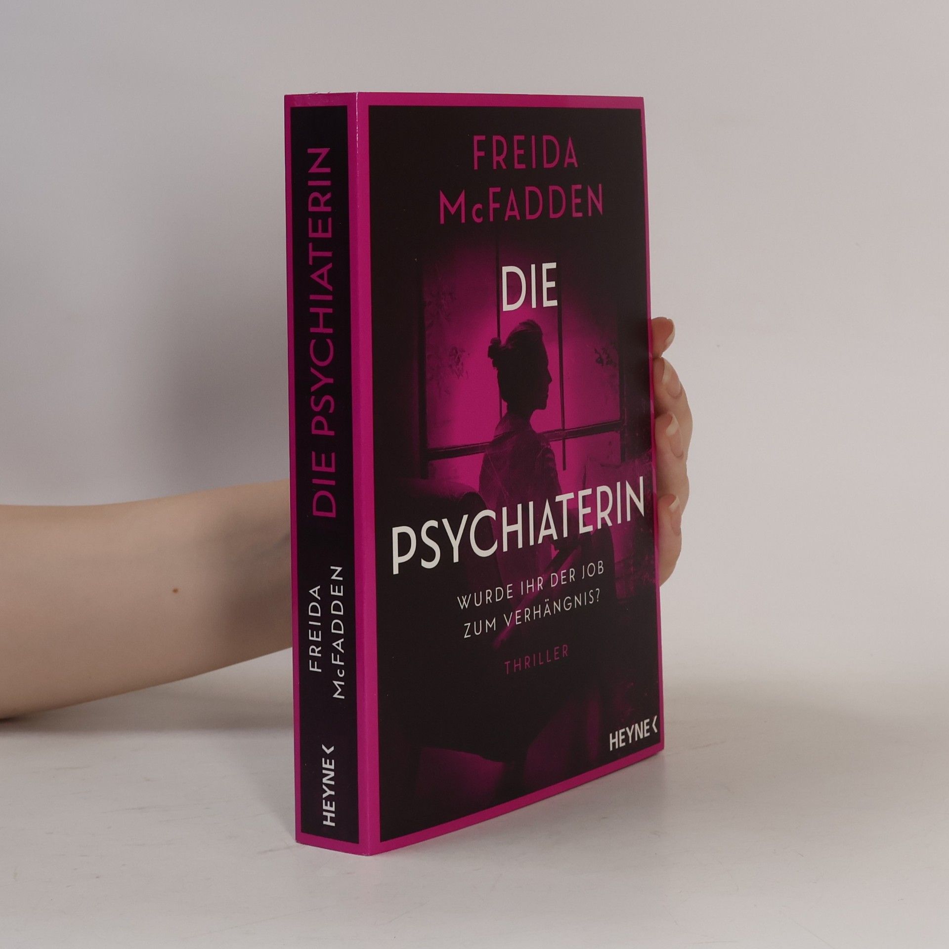 Freida McFadden Die Psychiaterin – Wurde ihr der Job zum Verhängnis?