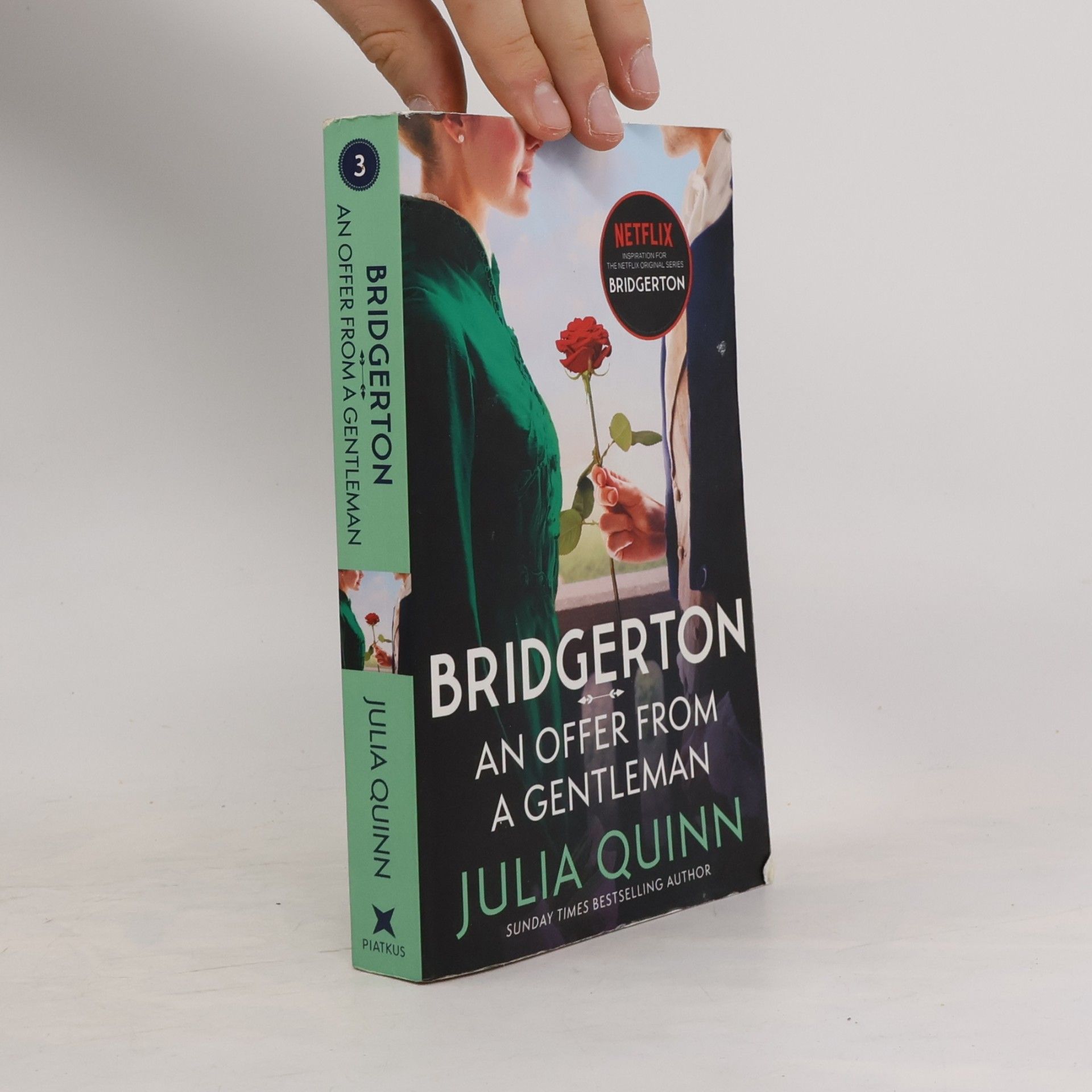 Julie Quinnová Bridgerton : An Offer from a Gentleman. 3. díl