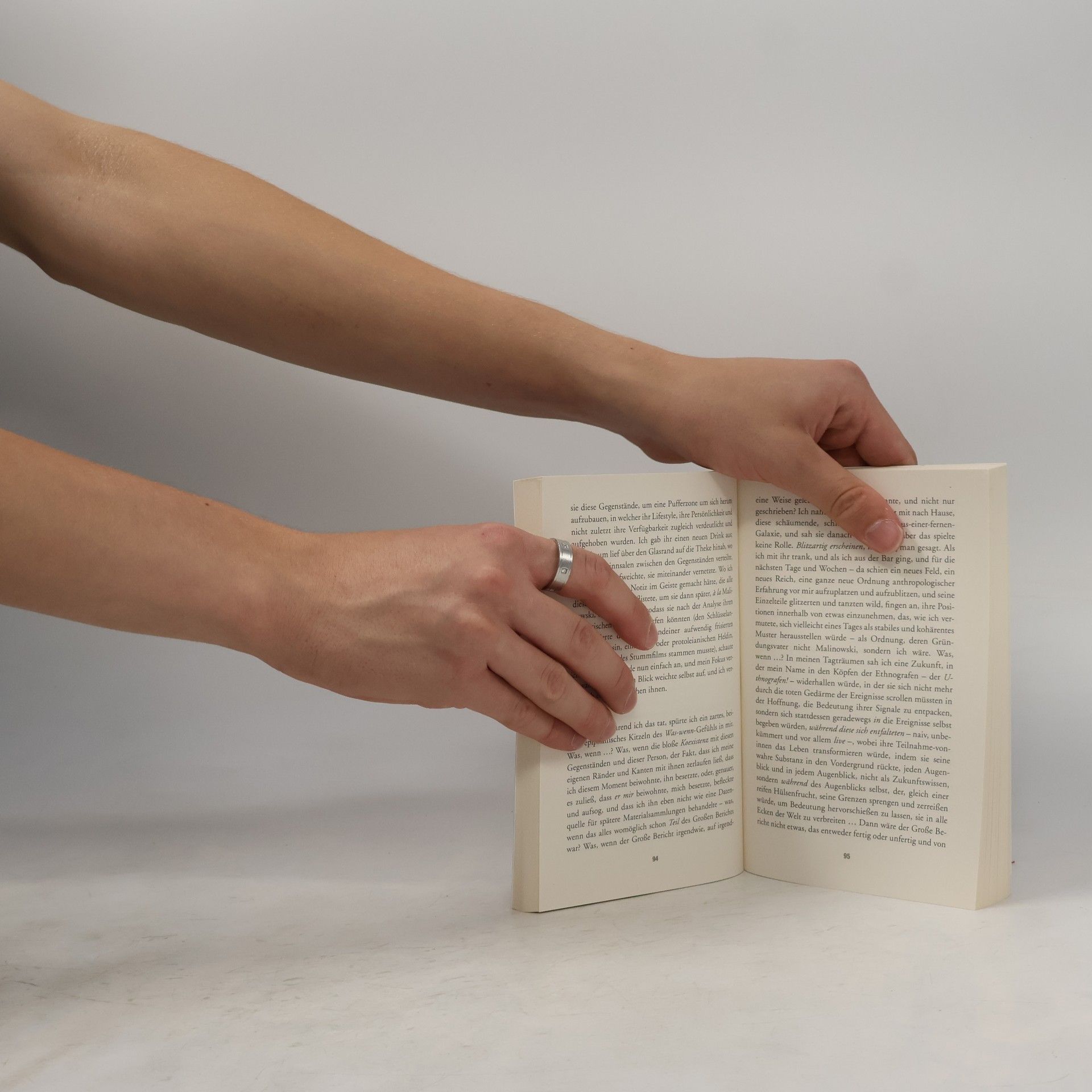Tom McCarthy Satin Island