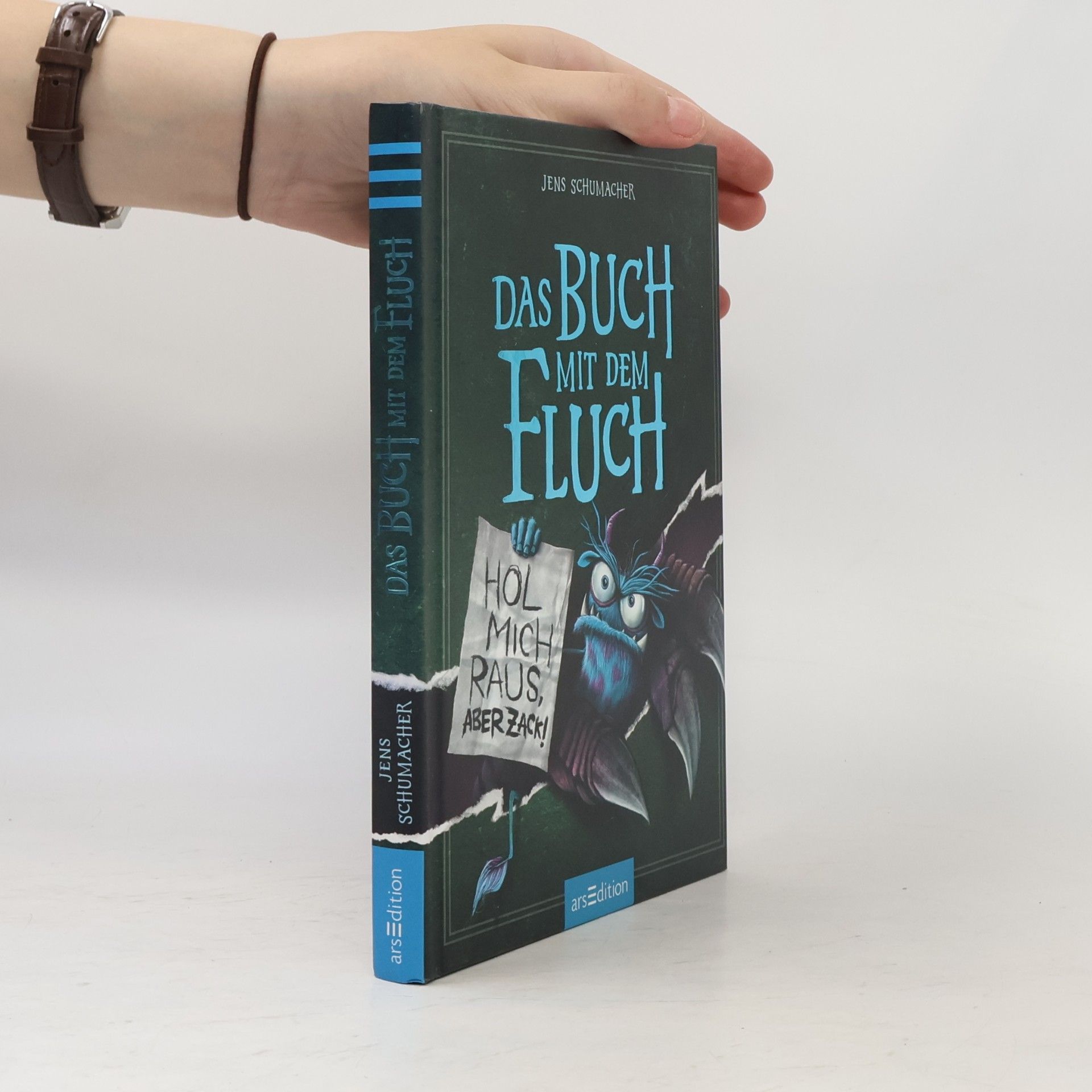 Das Buch mit dem Fluch. Hol mich raus, aber zack!