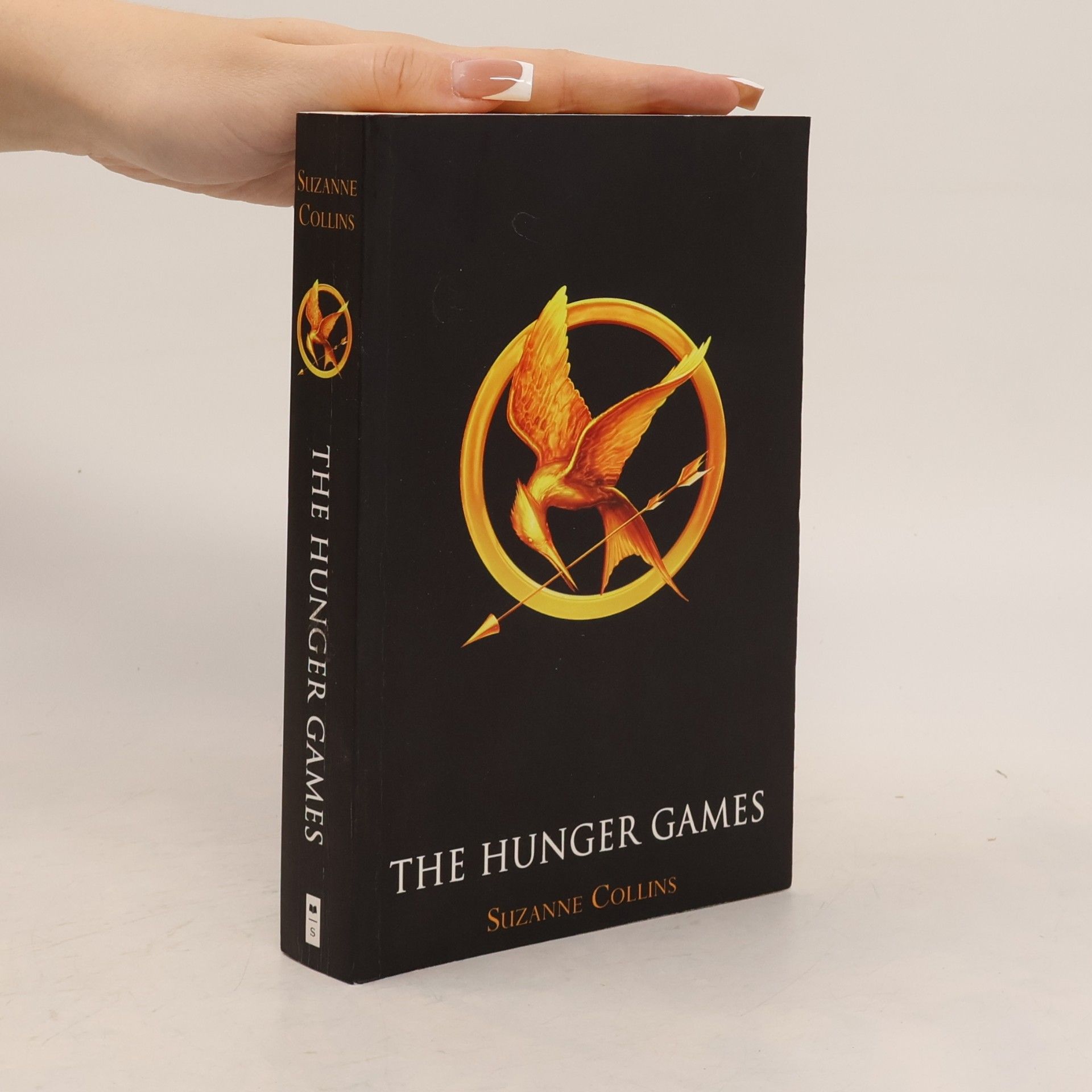 Suzanne Collins The hunger games