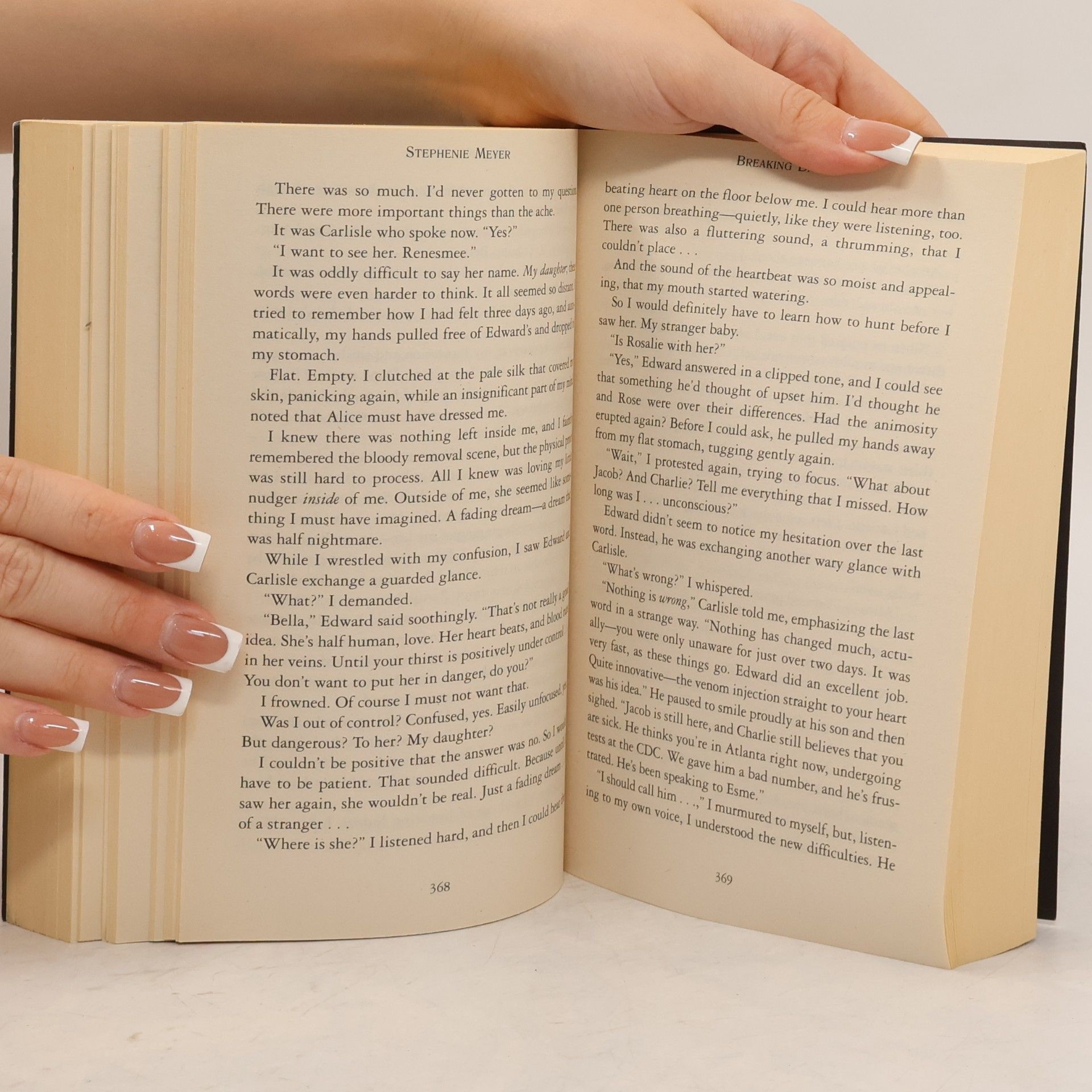 Stephenie Meyer Breaking dawn