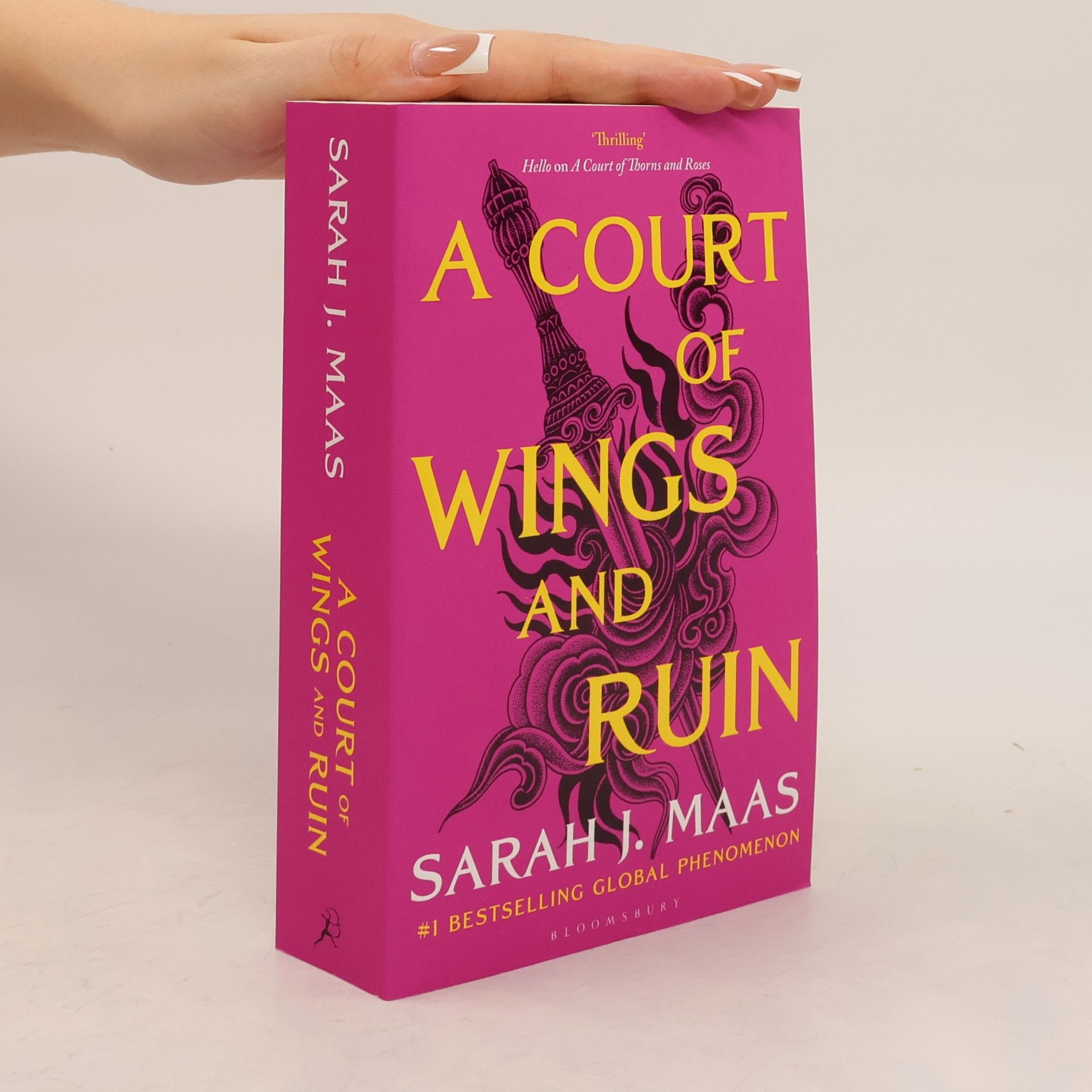 Sarah J. Maas A Court of Wings and Ruin