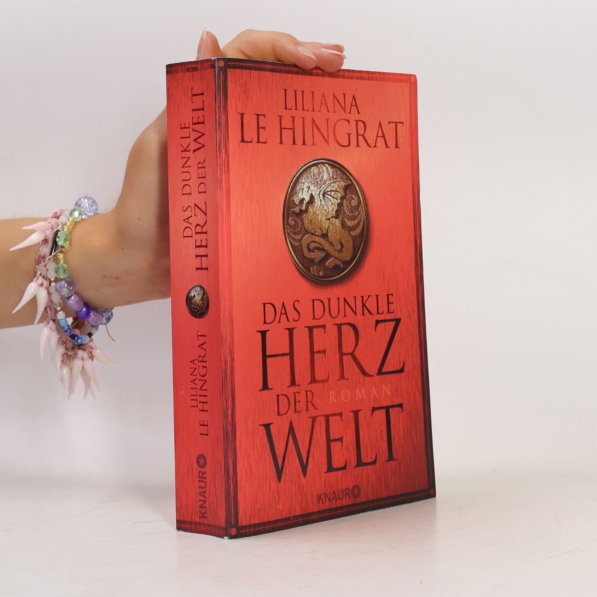 Liliana Le Hingrat Das dunkle Herz der Welt