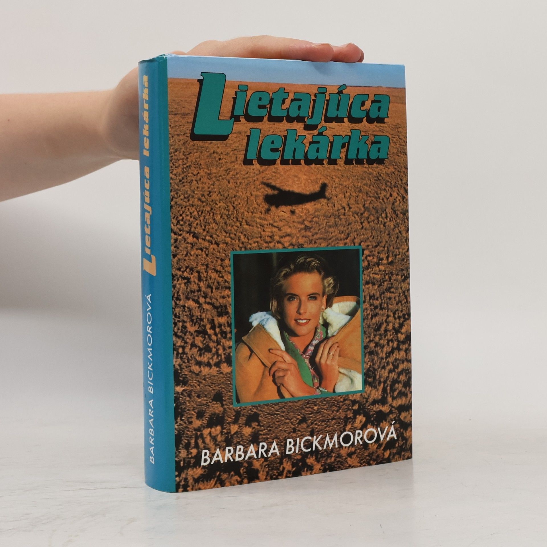 Barbara Bickmore Lietajúca lekárka