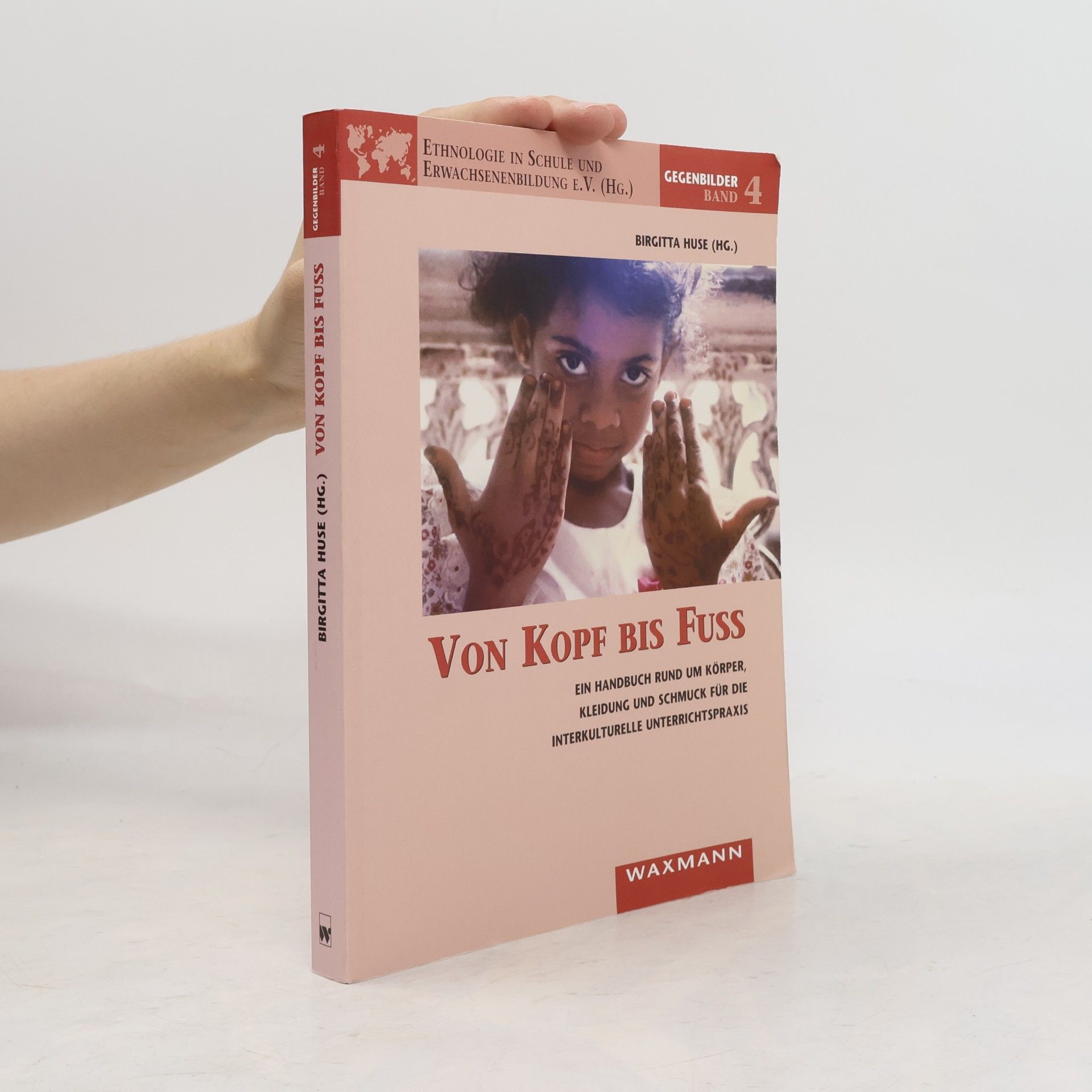 Birgitta Huse Von Kopf bis Fuß