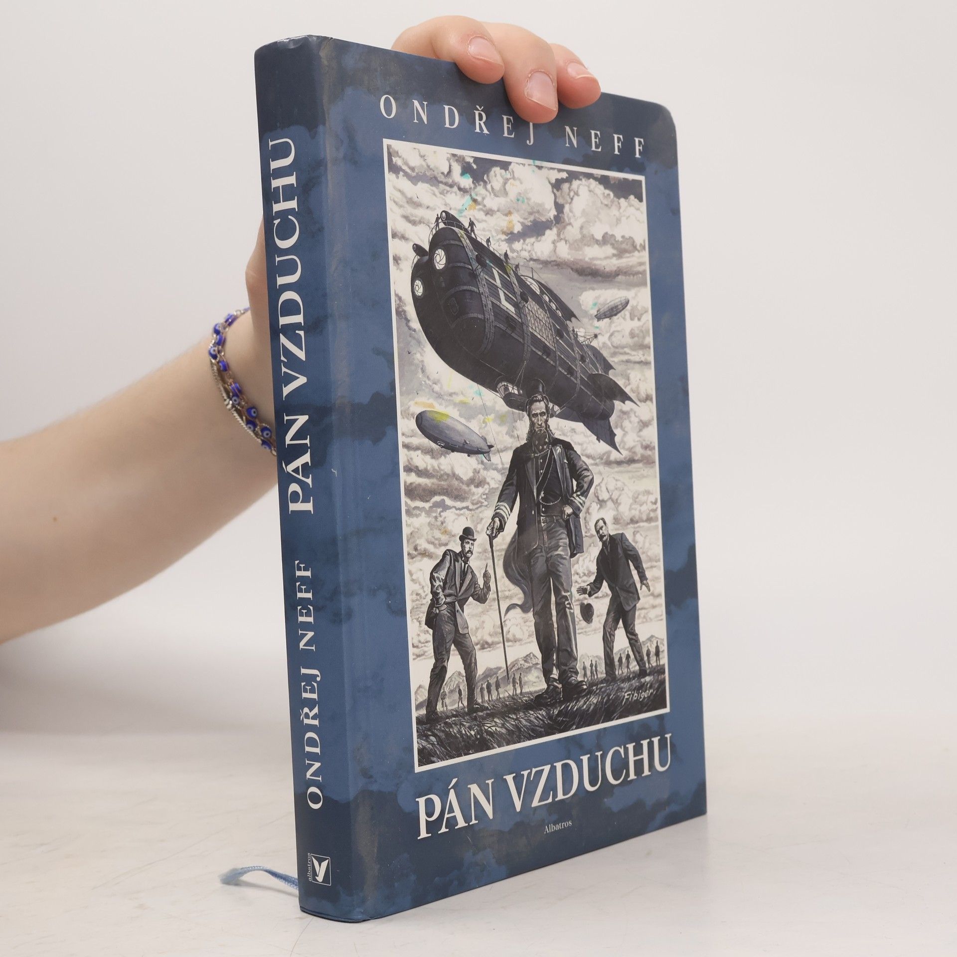 Pán vzduchu. První kniha trilogie Tajemství pěti světadílů