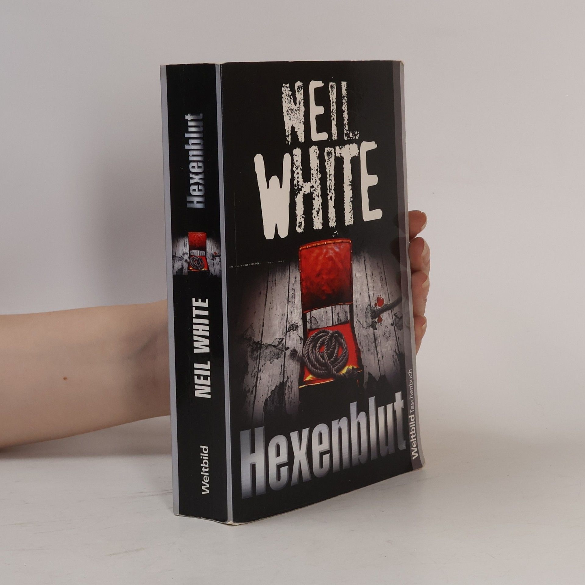 Neil White Hexenblut